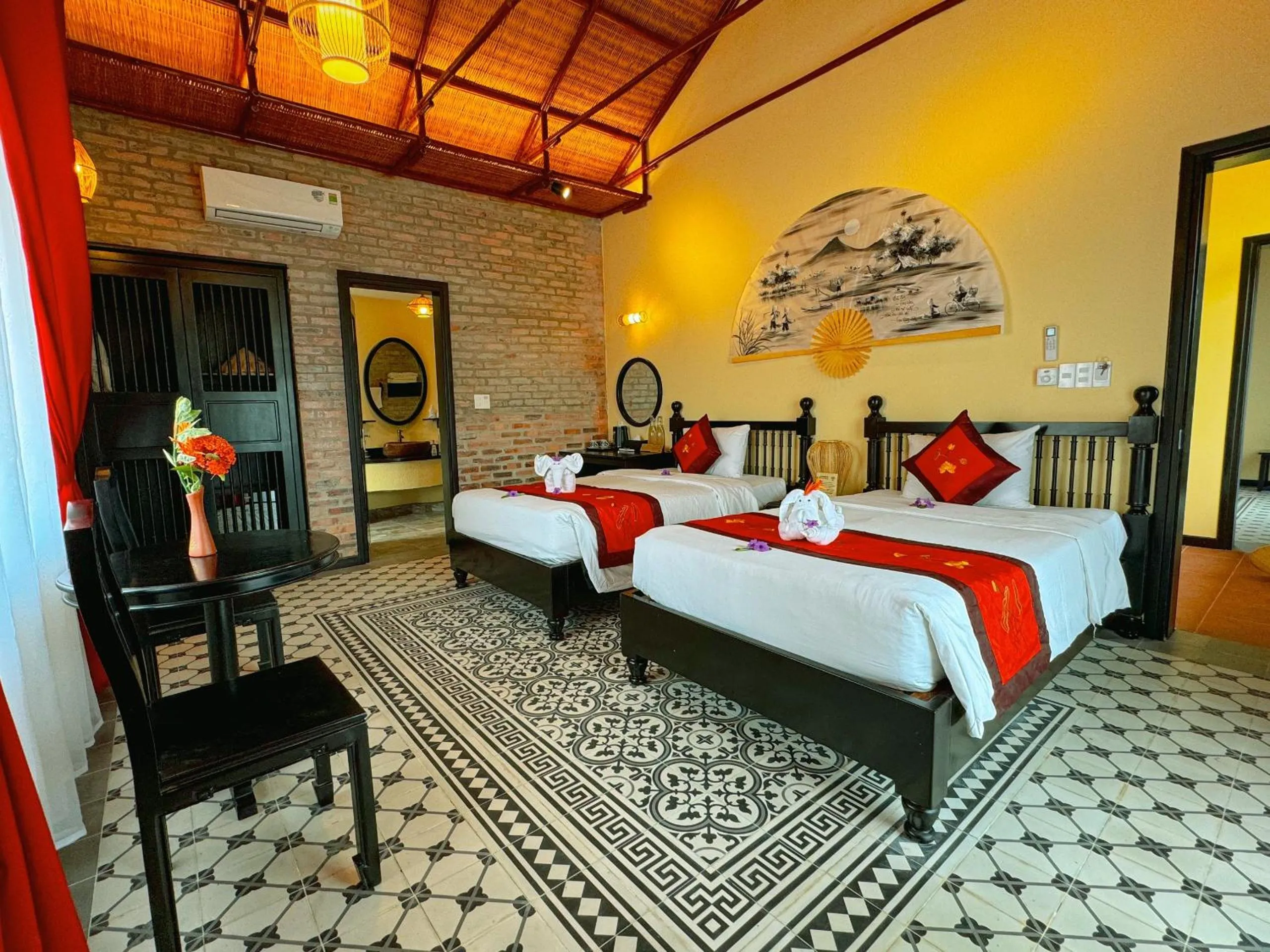 Superior Twin Room in Hue Ecolodge
