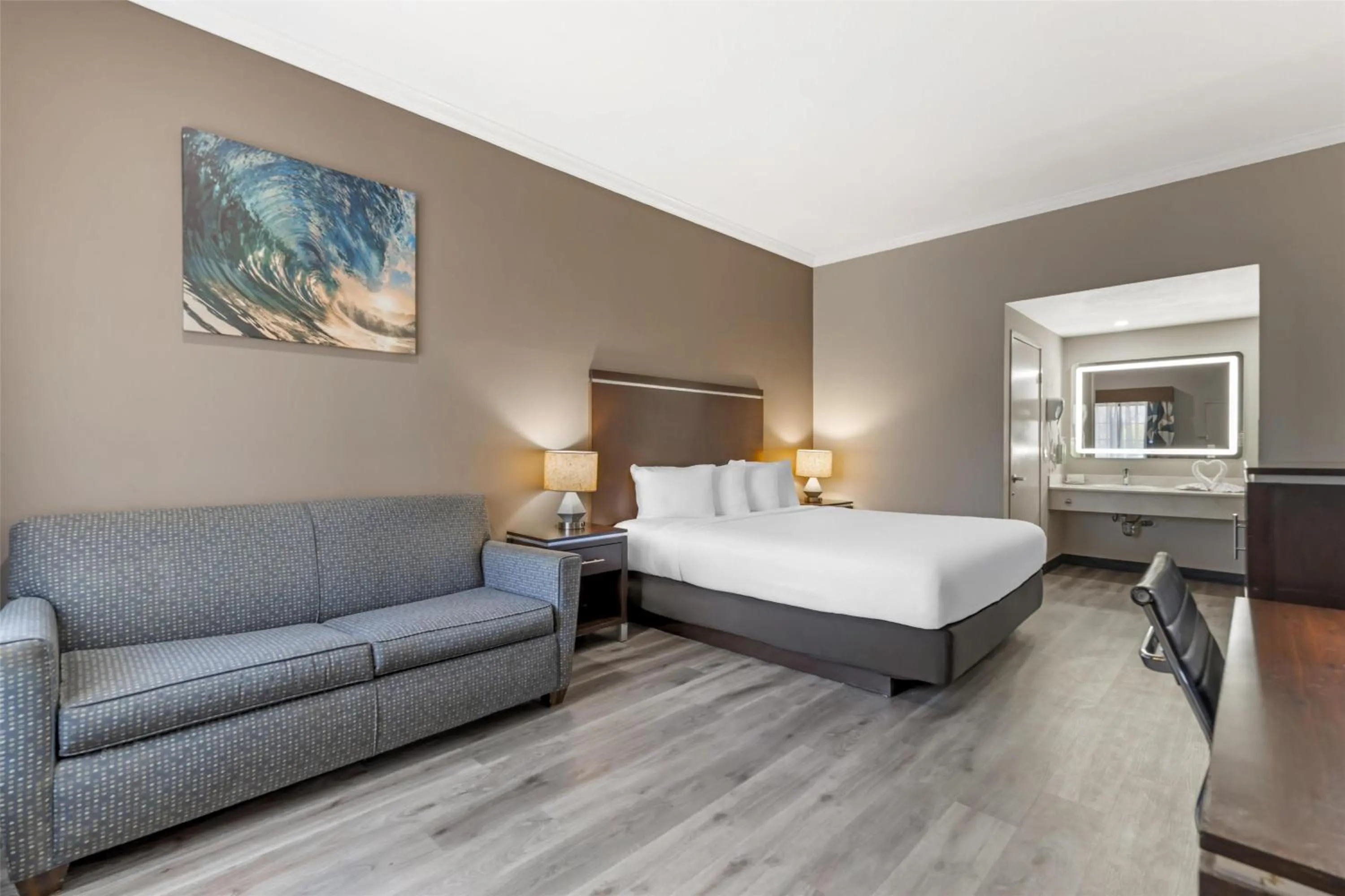King Room - Non-Smoking in Best Western Redondo Beach Galleria Inn Hotel - Beach City LA