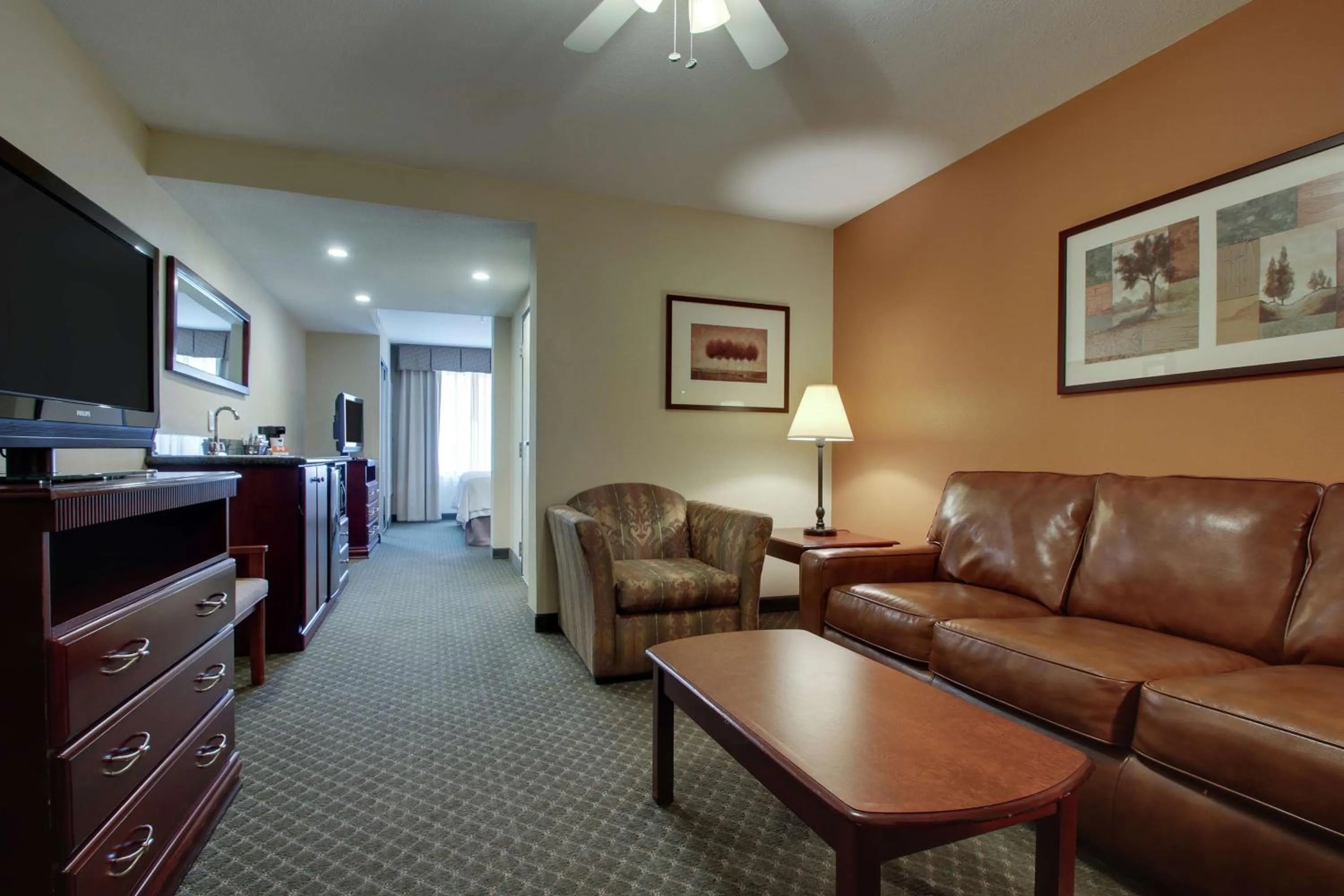 King Suite in Hampton Inn & Suites Denver Littleton