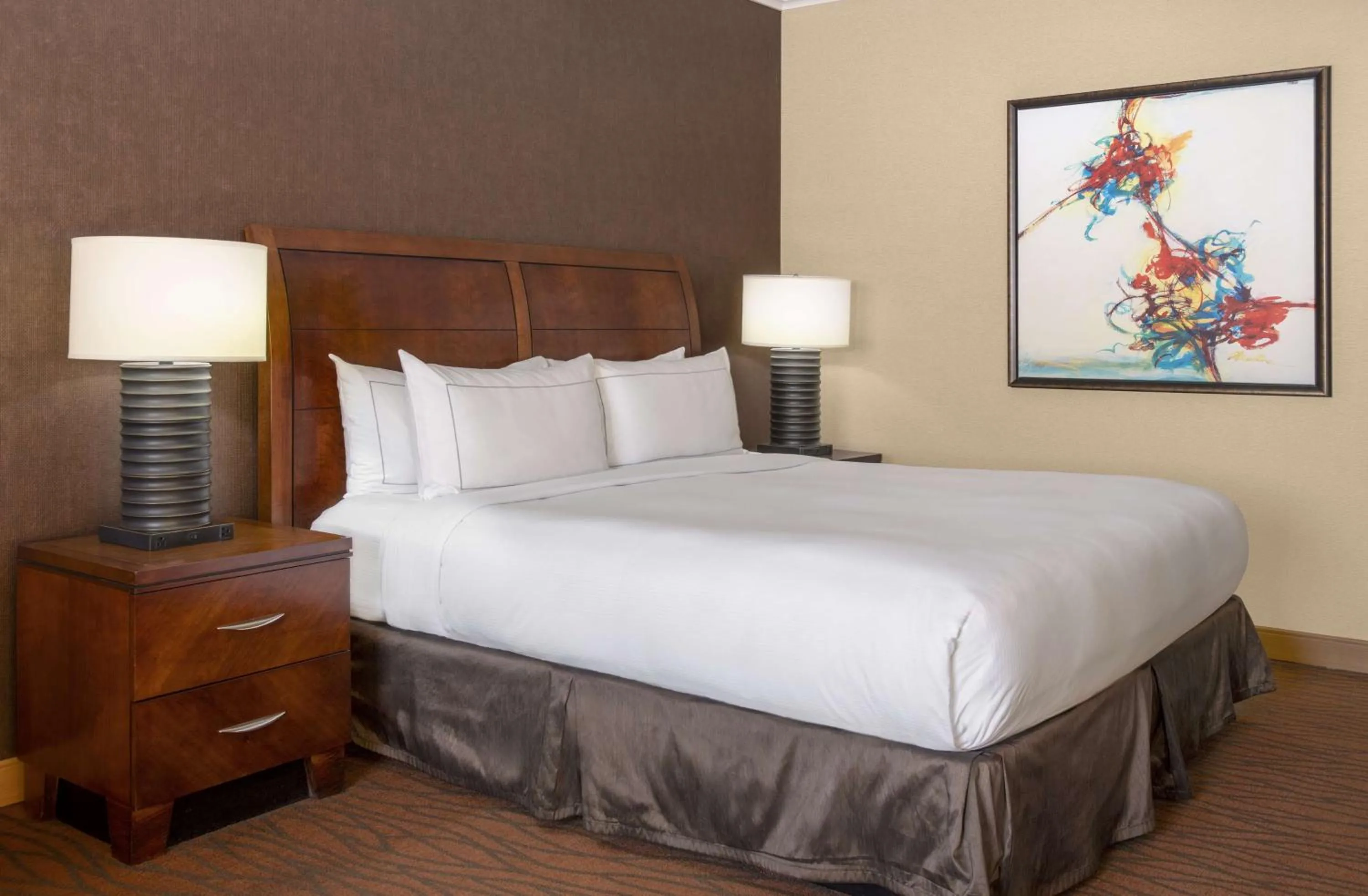 King Room with Sofa Bed in Hilton Orange County/Costa Mesa