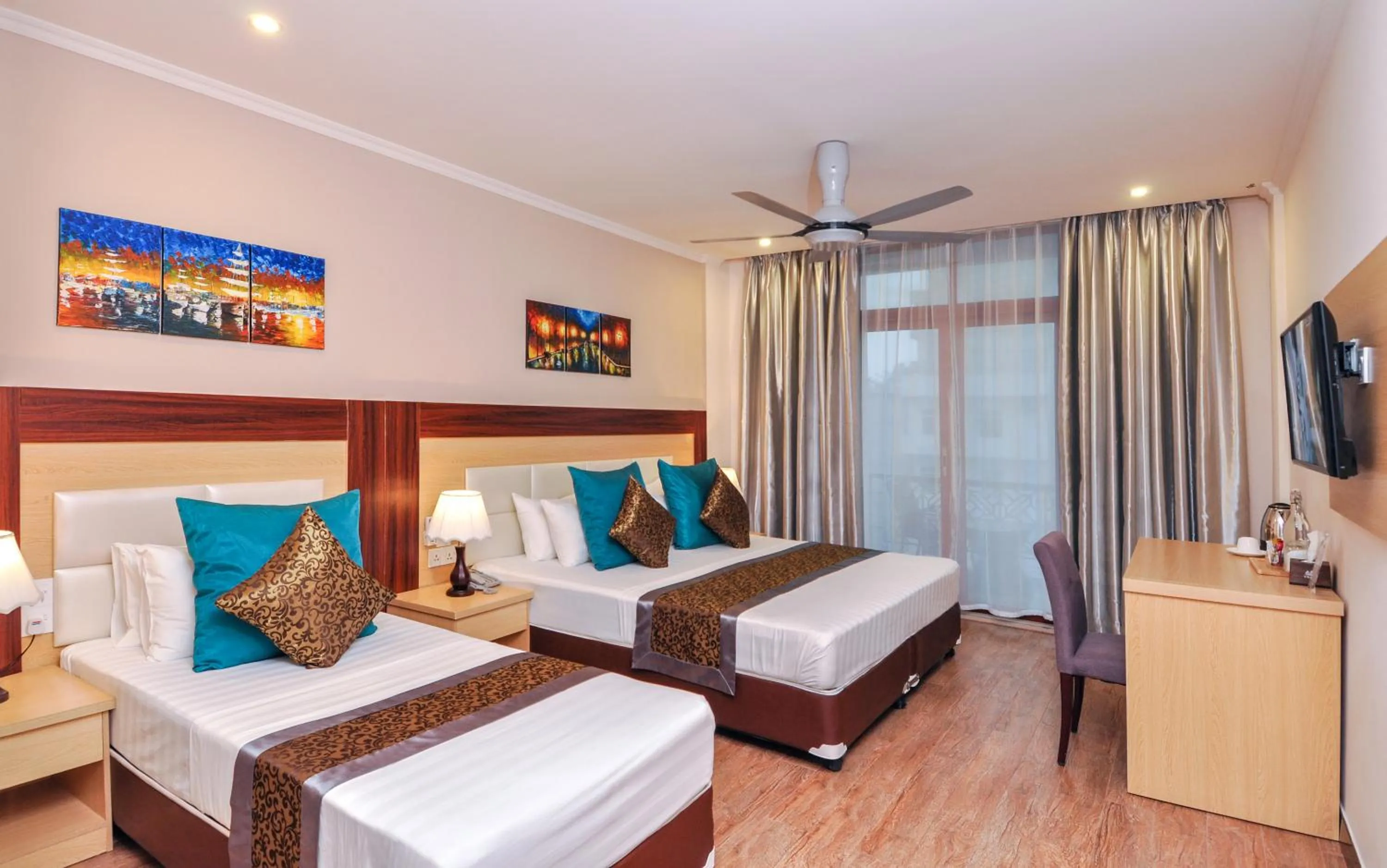 Triple Room with View in Triton Beach Hotel & Spa