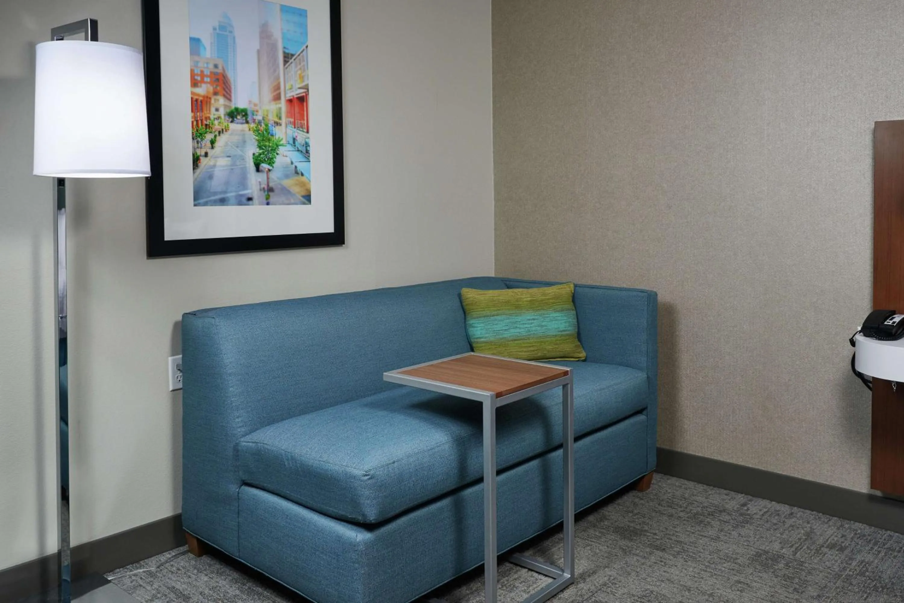 King Room - Mobility Access/Non-Smoking in Hampton Inn Louisville/I-65/Brooks Road