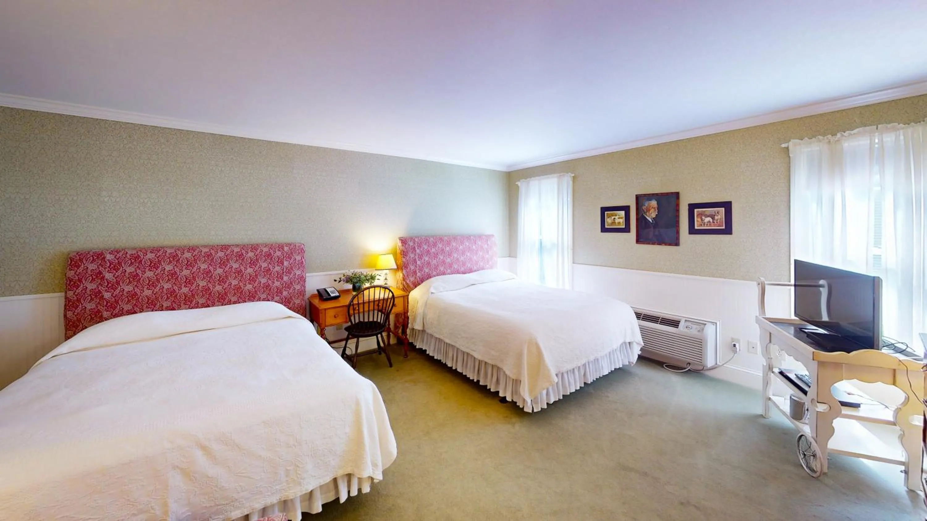 Two Queen Village Room in The Red Lion Inn