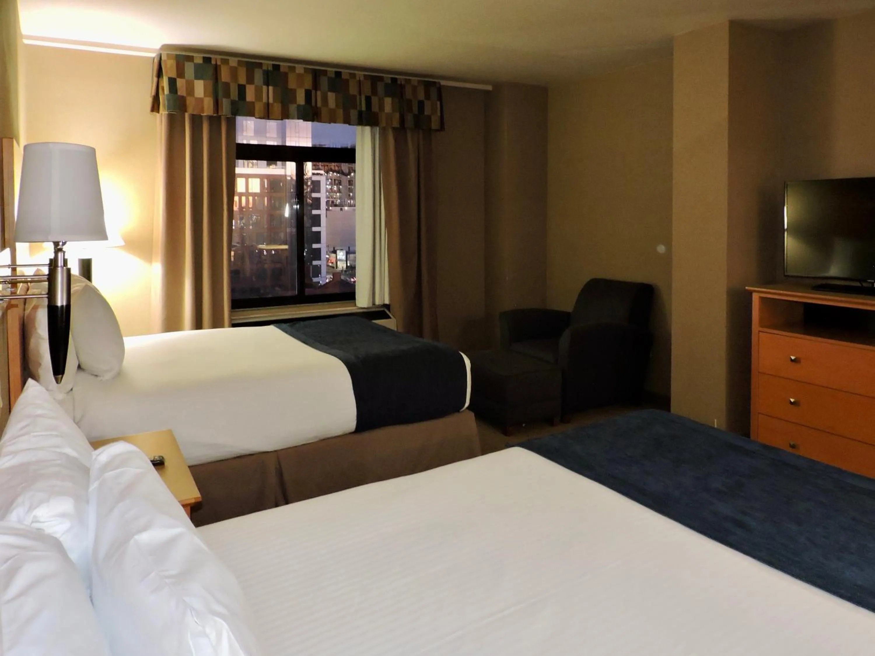 Deluxe Double Room with 2 Double Beds in Marco LaGuardia Hotel & Suites