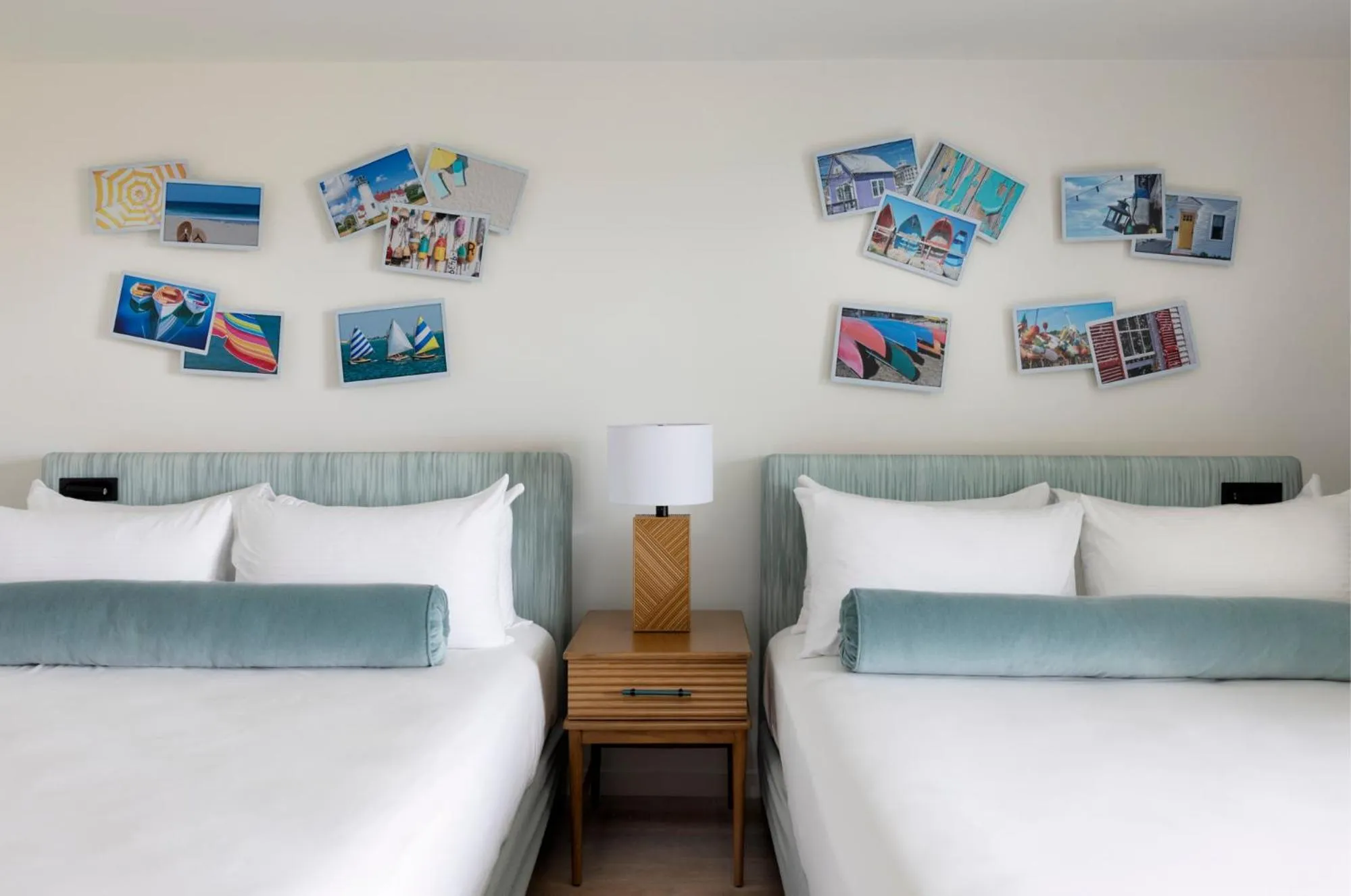 Deluxe Quadruple Room in Red Jacket Beach Resort