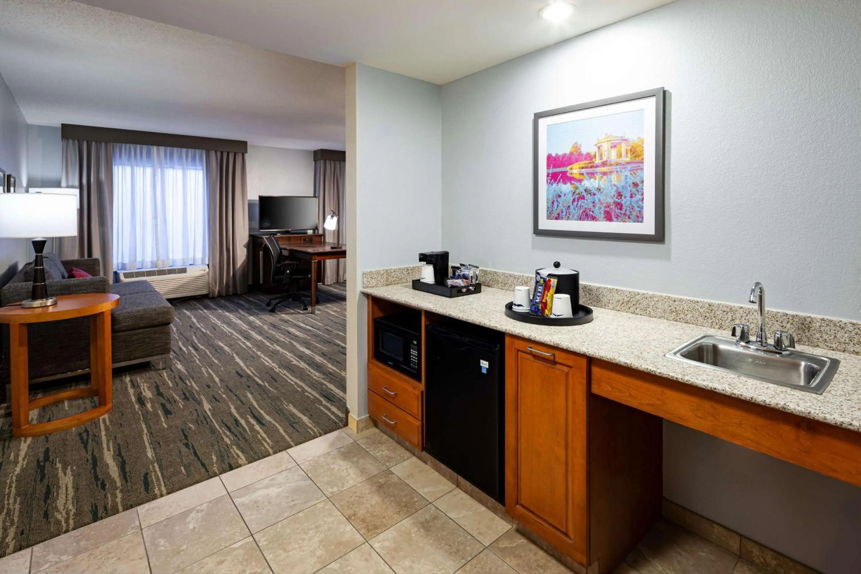 King Studio Suite - Non-Smoking in Hampton Inn & Suites St. Louis at Forest Park