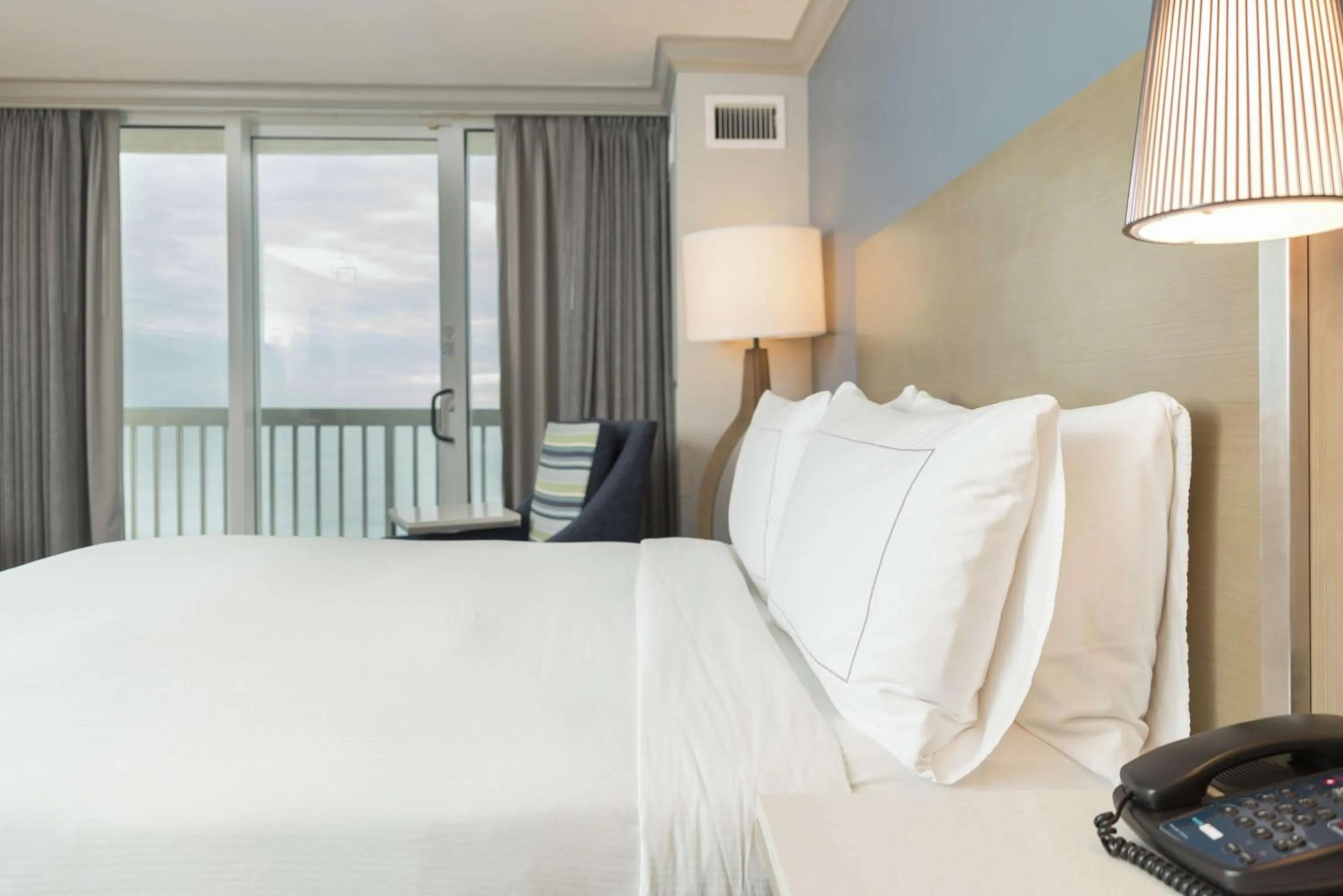 Queen Room with Two Queen Beds - Oceanfront in Hilton Melbourne Beach Oceanfront