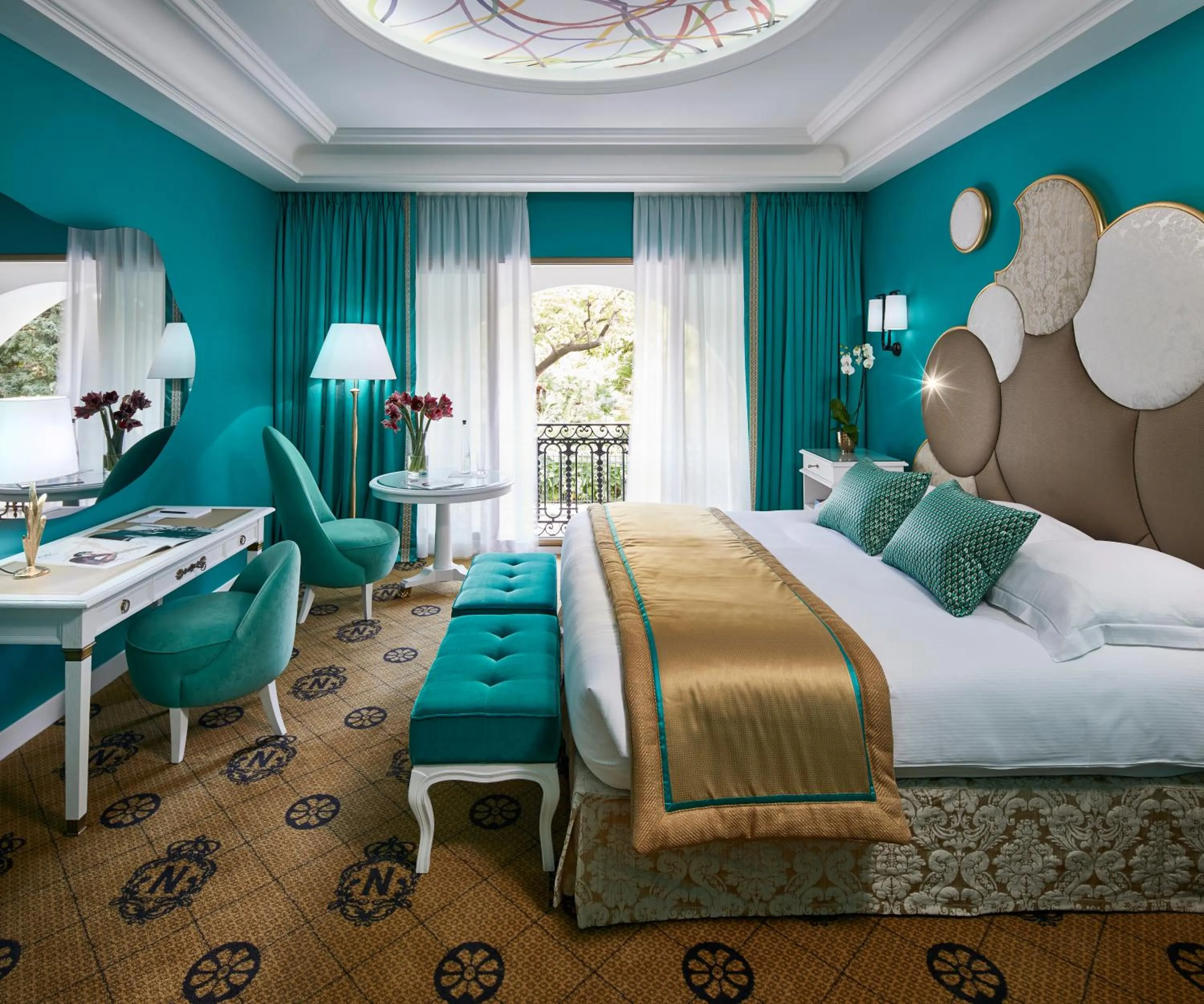 Rivoli Double Room in Hotel Le Negresco