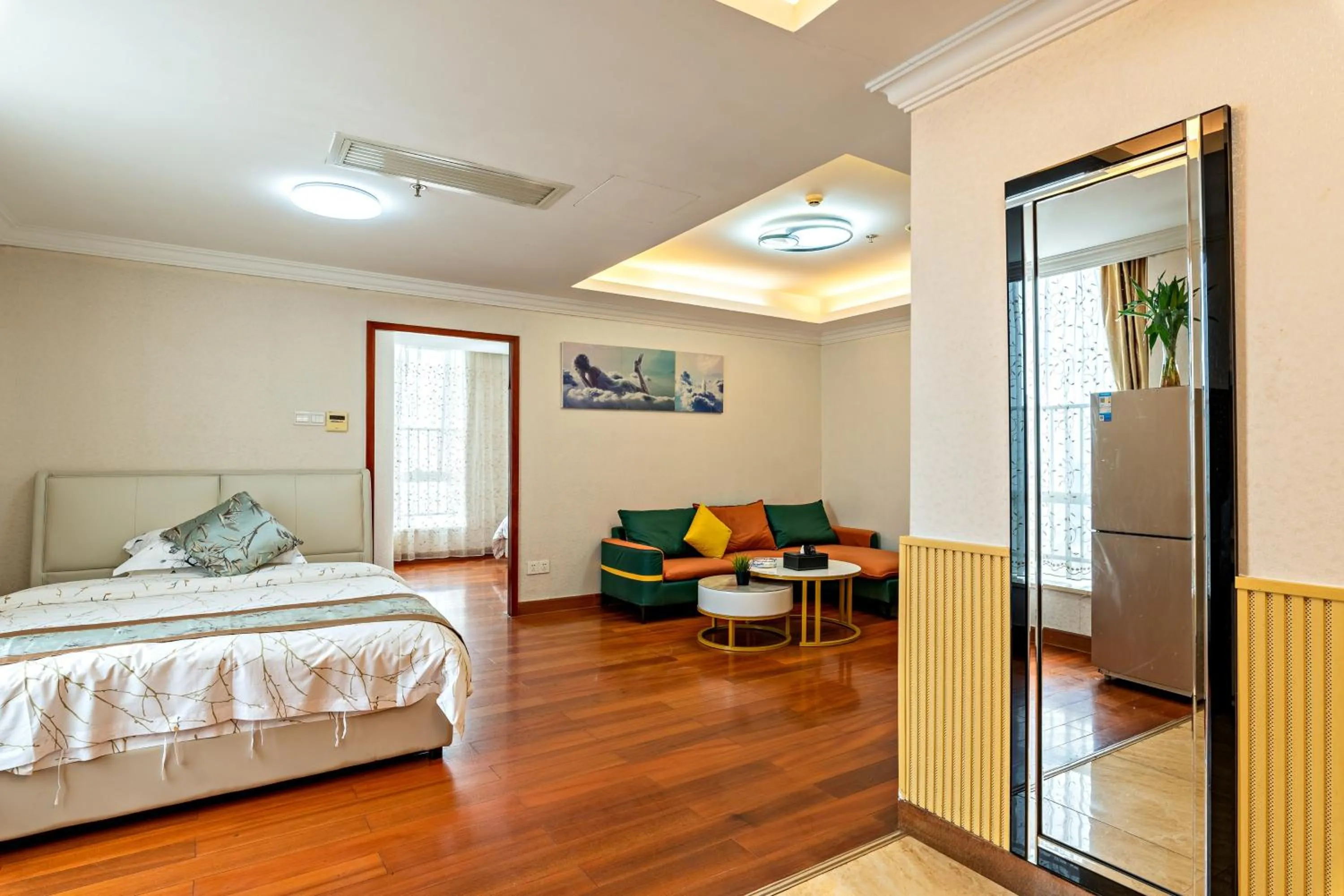 Family Suite in Guangzhou Manhattan International Apartment Zhengjia Free bus services are provided for the first and second phases