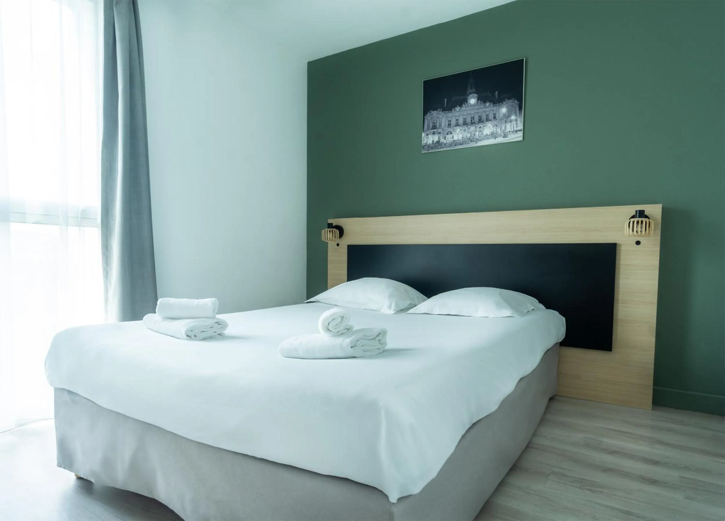 One-Bedroom Apartment in City Résidence Tours