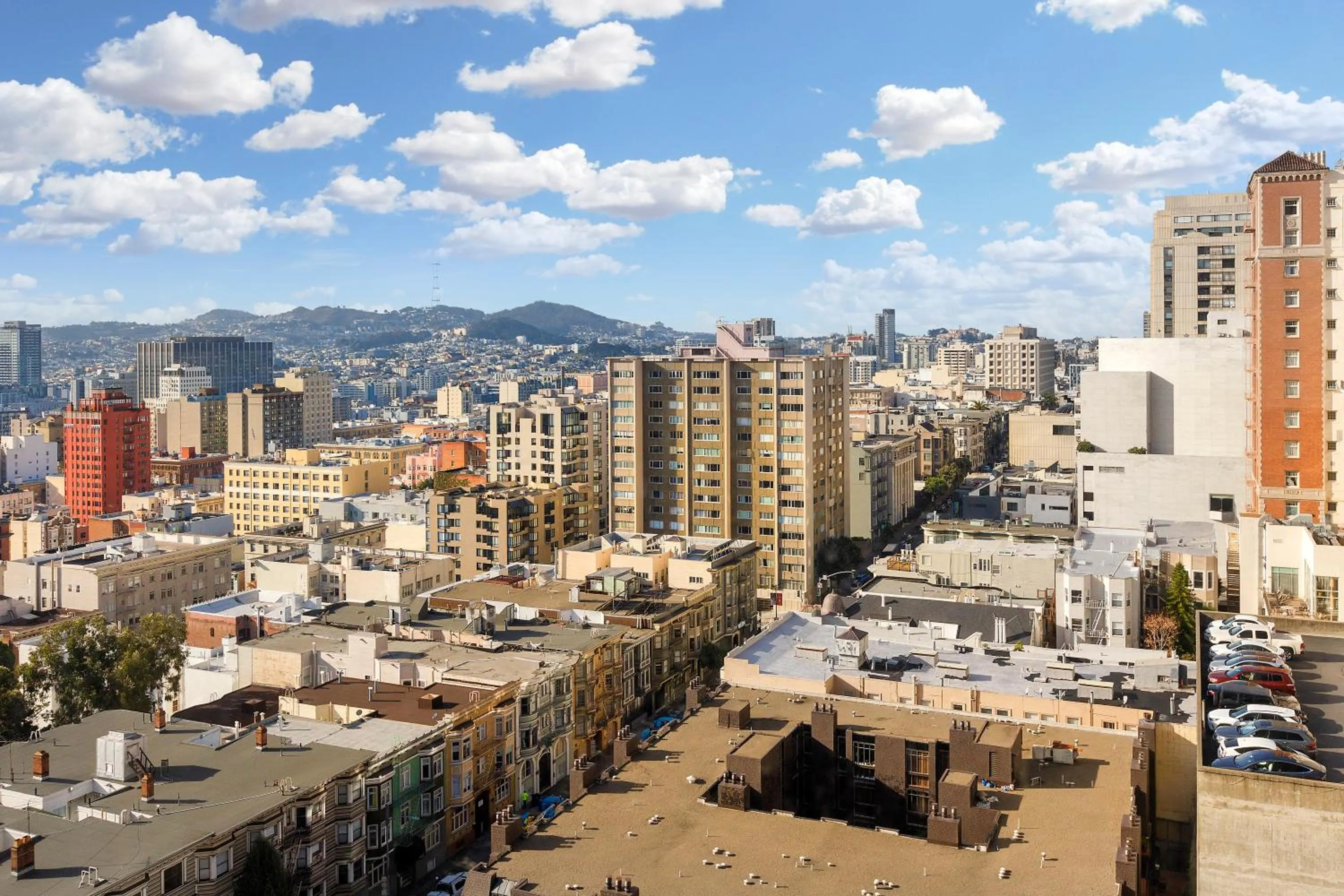 Classic King Room with City View in InterContinental Mark Hopkins San Francisco by IHG