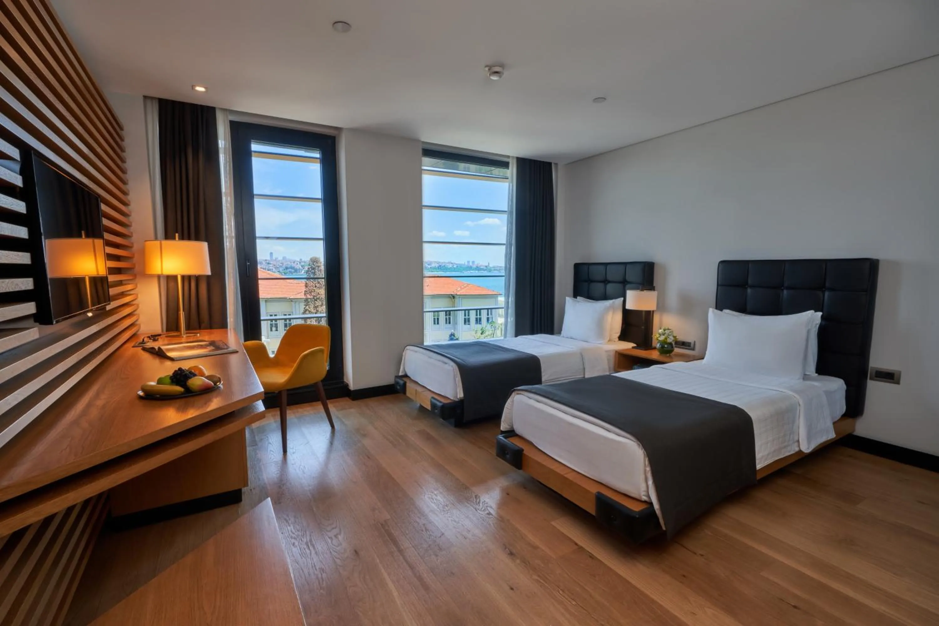 Deluxe Twin Room with Sea View in Metropolitan Hotels Bosphorus - Special Category