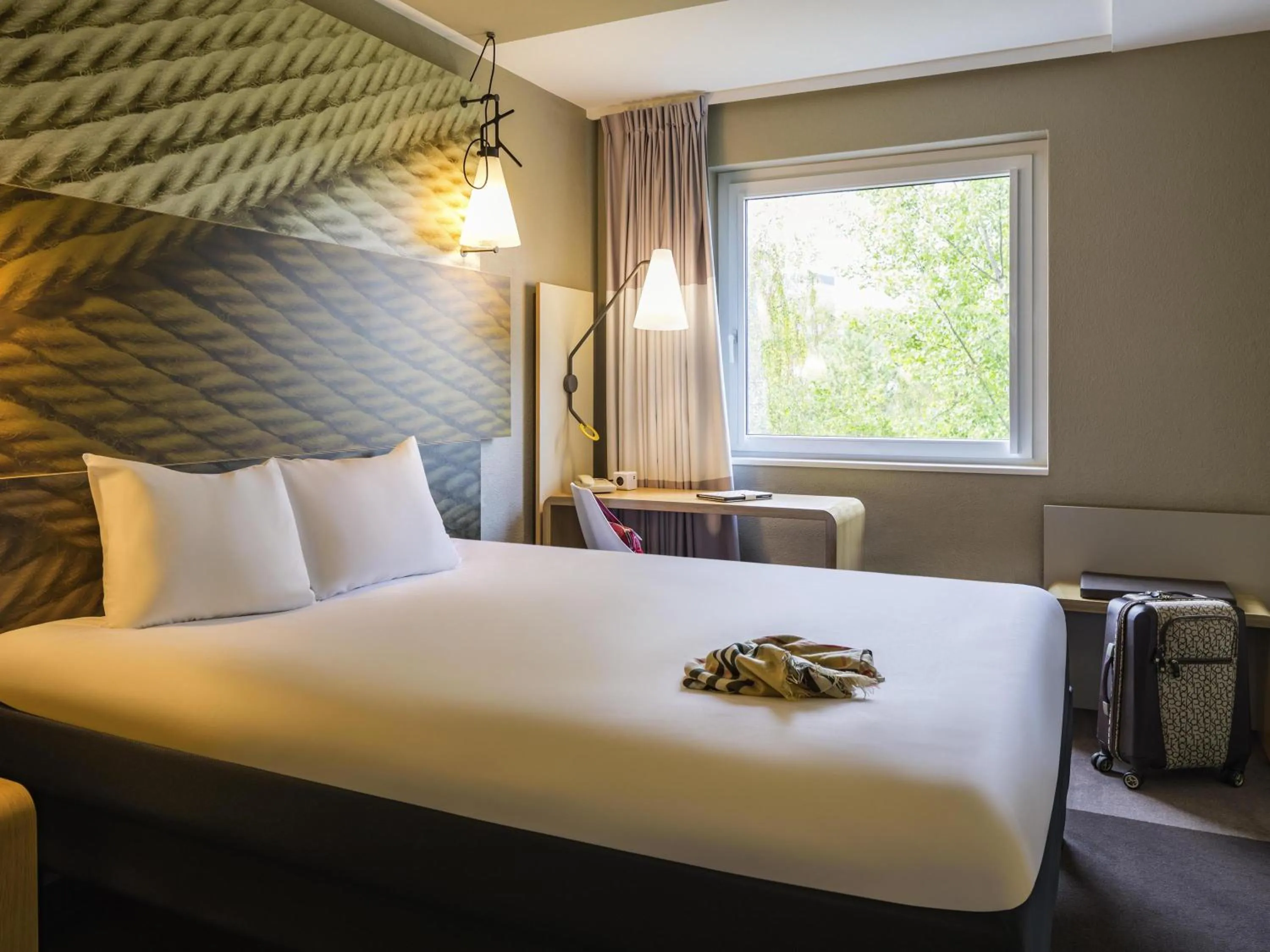 Triple Room in ibis Zürich Messe Airport