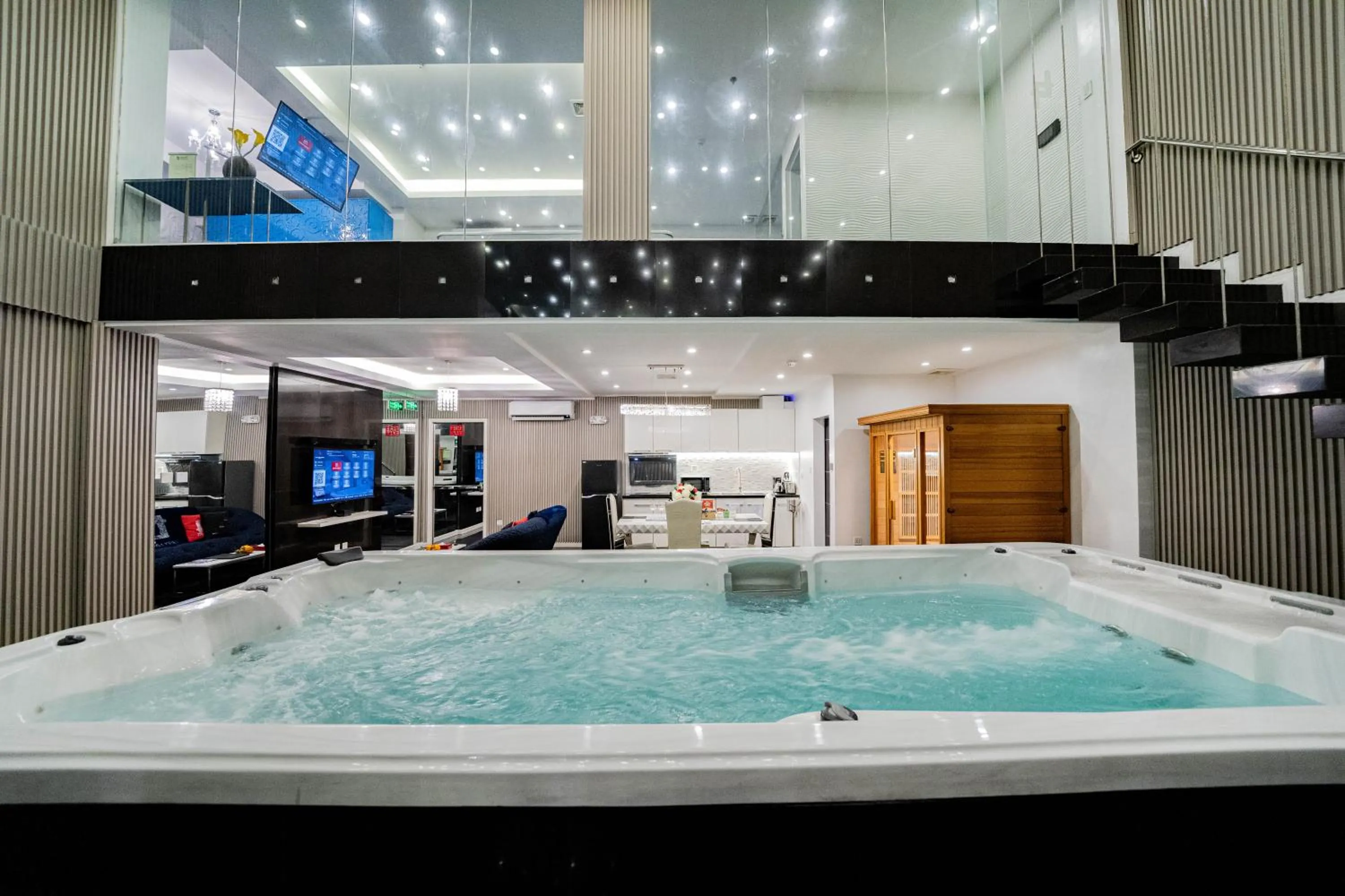 Presidential Suite in Luks Lofts Hotel & Residences