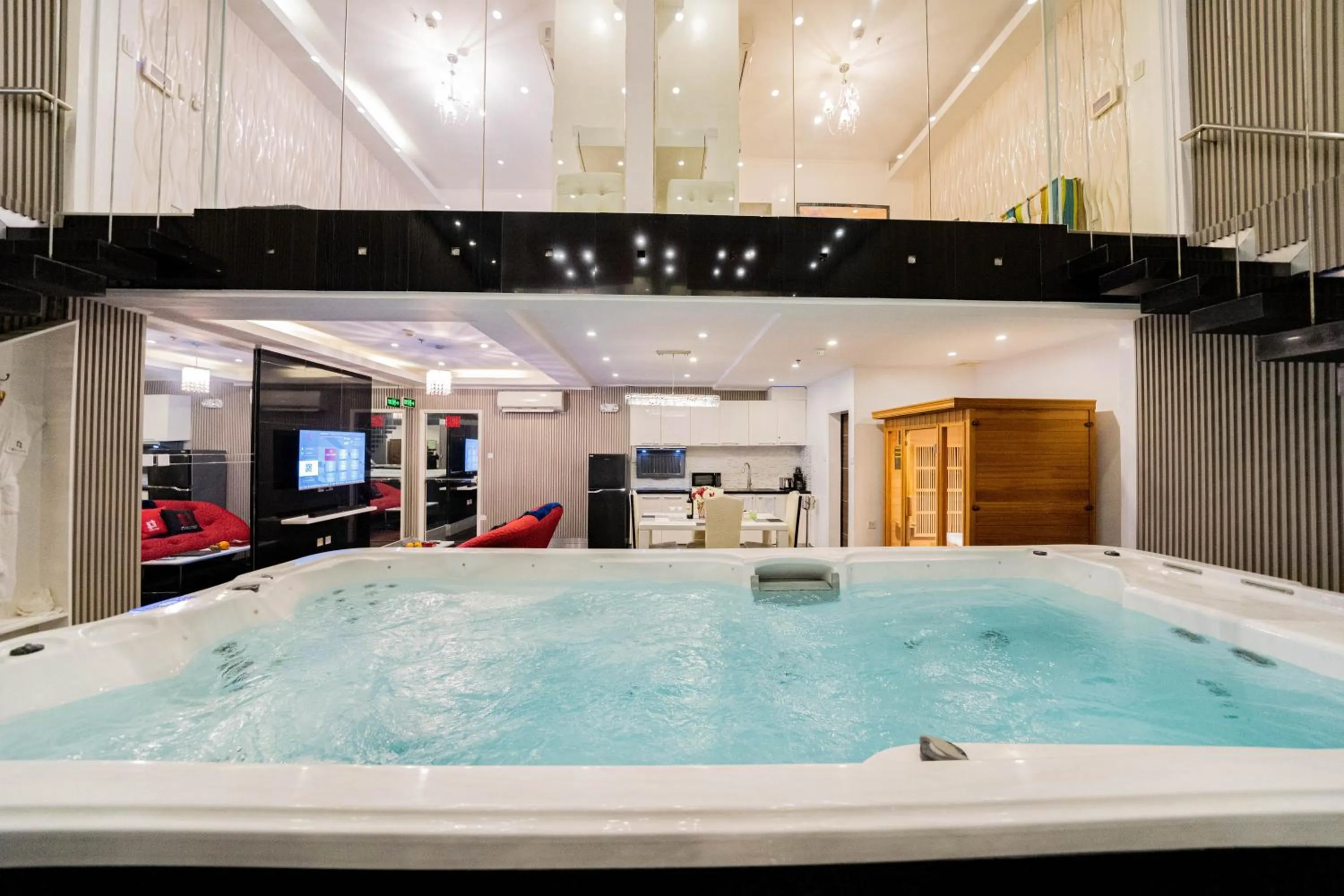 Executive Suite in Luks Lofts Hotel & Residences