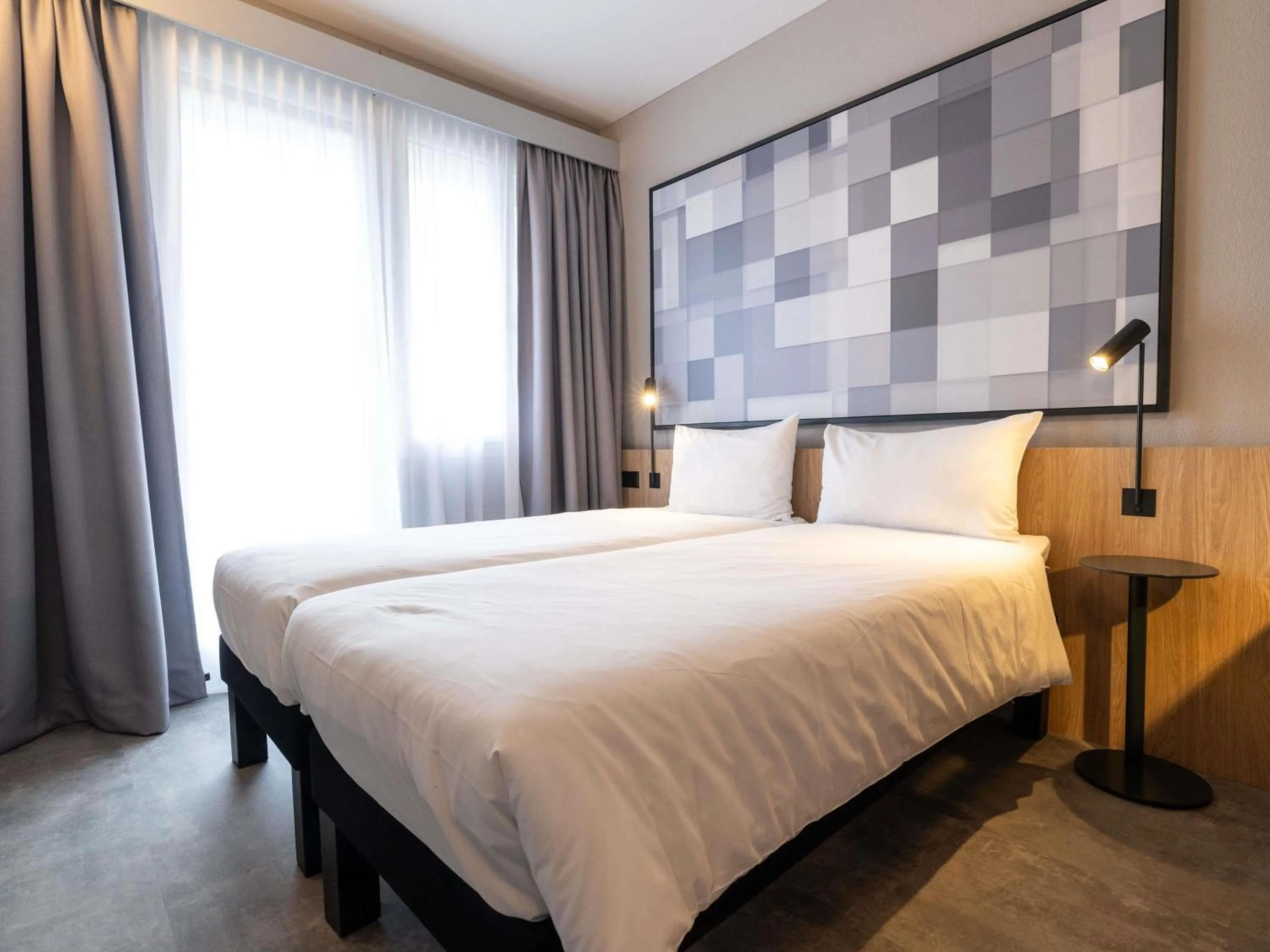 Superior Twin Room with Balcony in ibis Chur