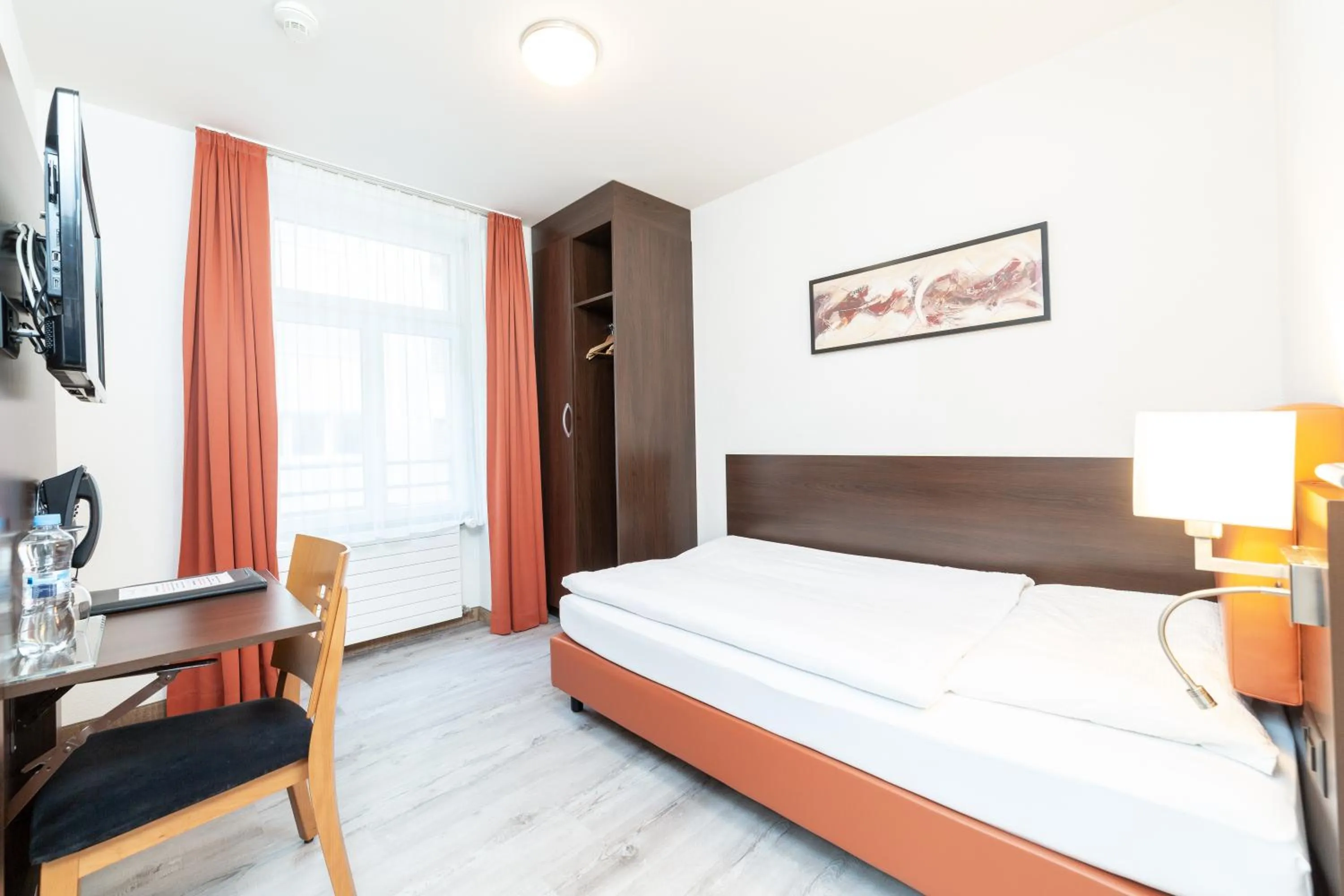 Deluxe Single Room in Hotel Rheinfelderhof