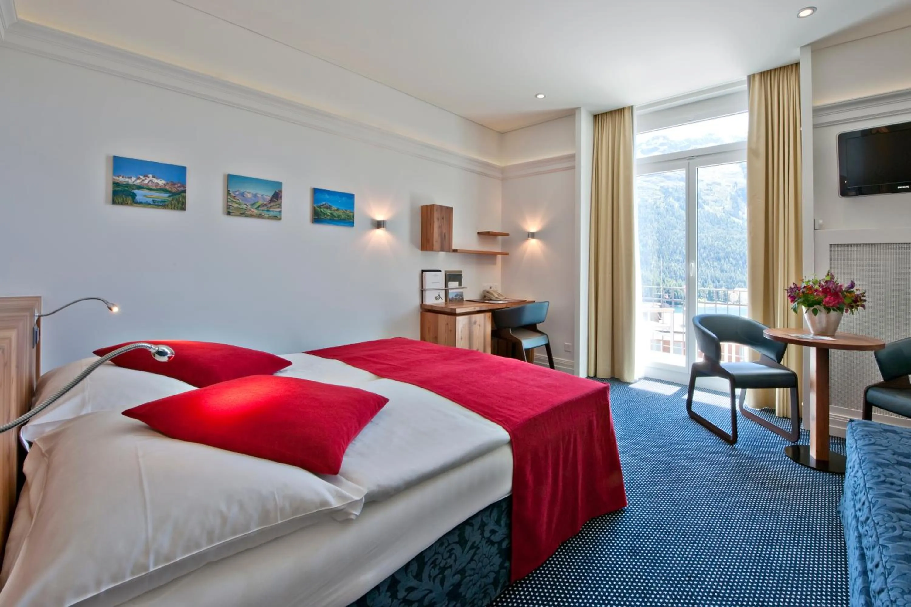 Superior Double Room with Lake View in Hotel Schweizerhof St. Moritz