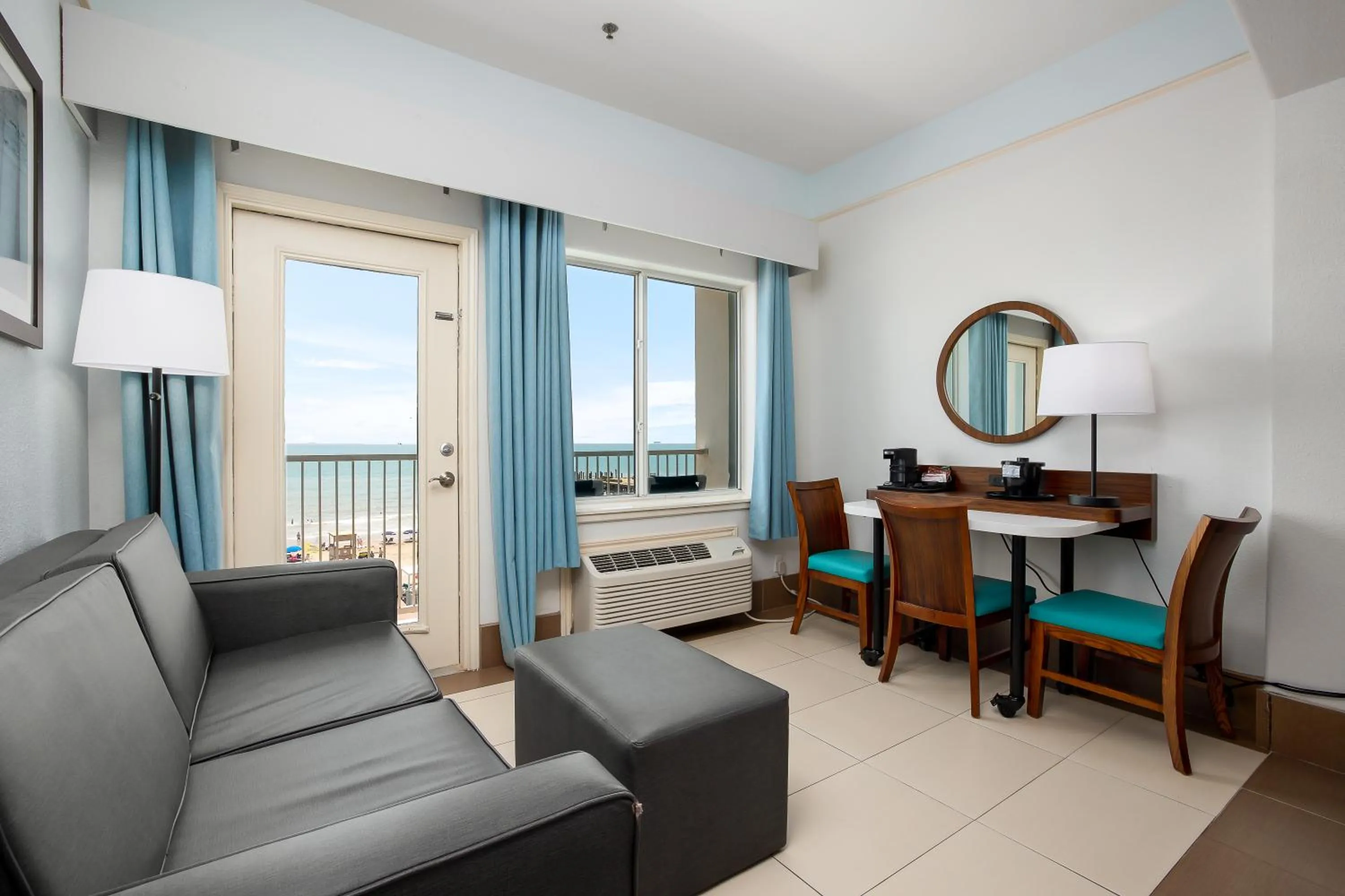 Deluxe Double Room with Balcony and Sea view in Sand Rose Beach Resort