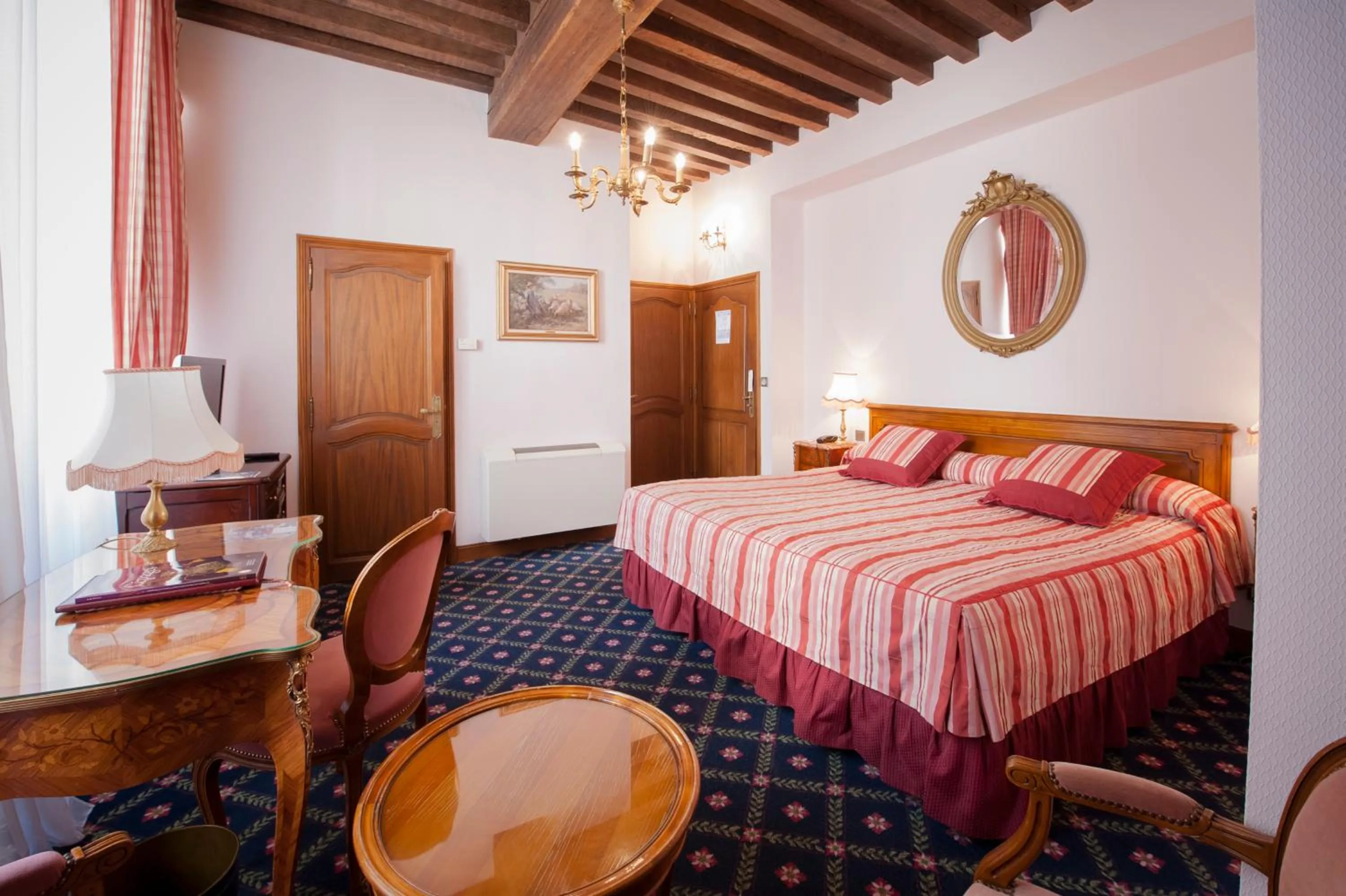 1er Cru Double Room in Hôtel Le Cep