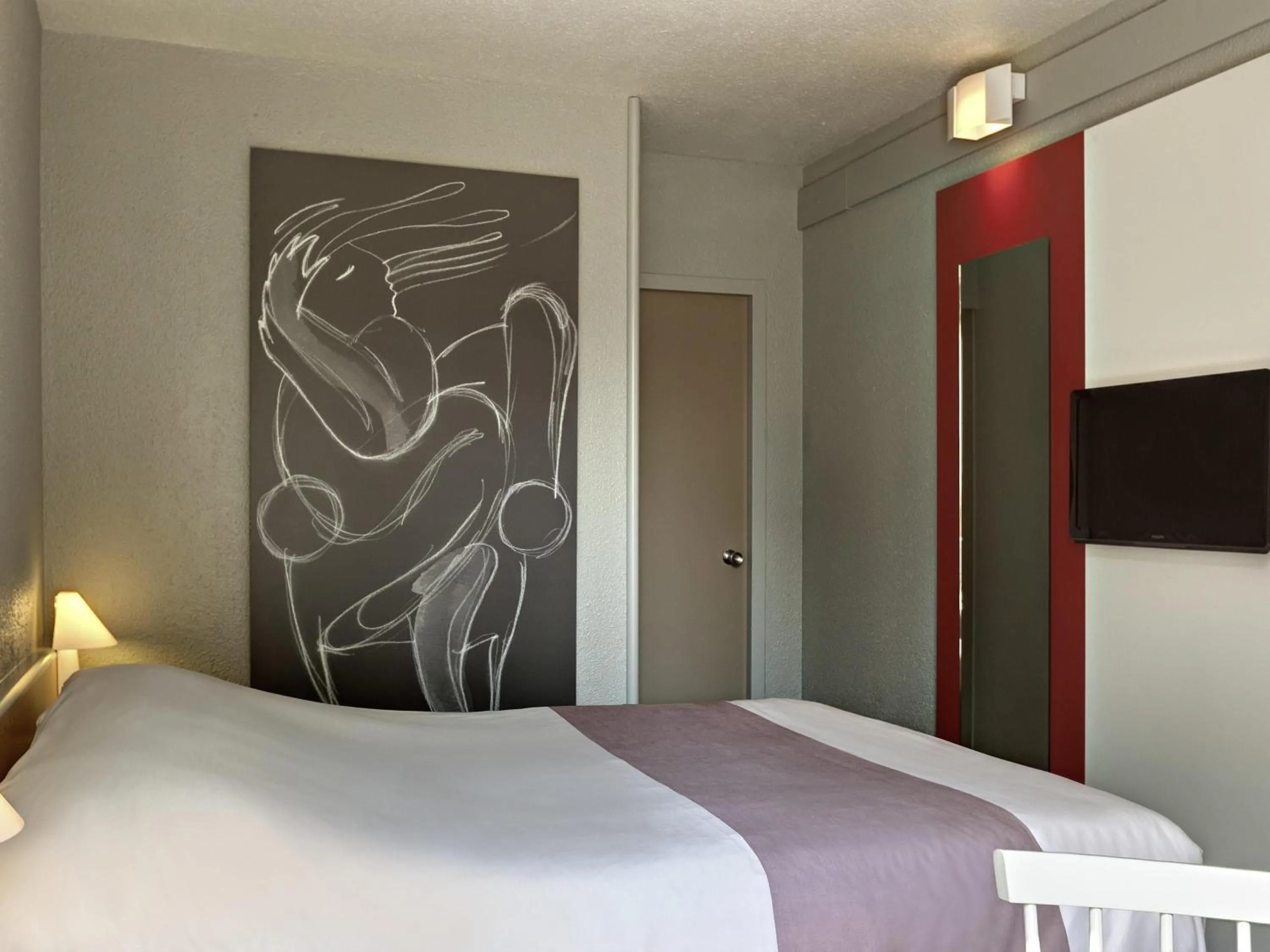 Standard Double Room in ibis La Roche Sur Yon Vendespace