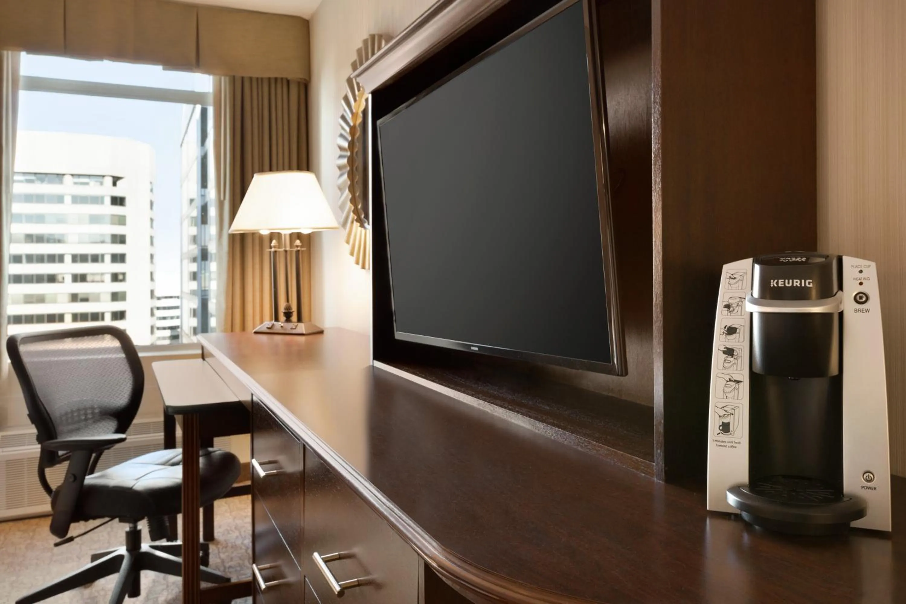 Premium King Room in Crowne Plaza Crystal City-Washington, D.C. by IHG
