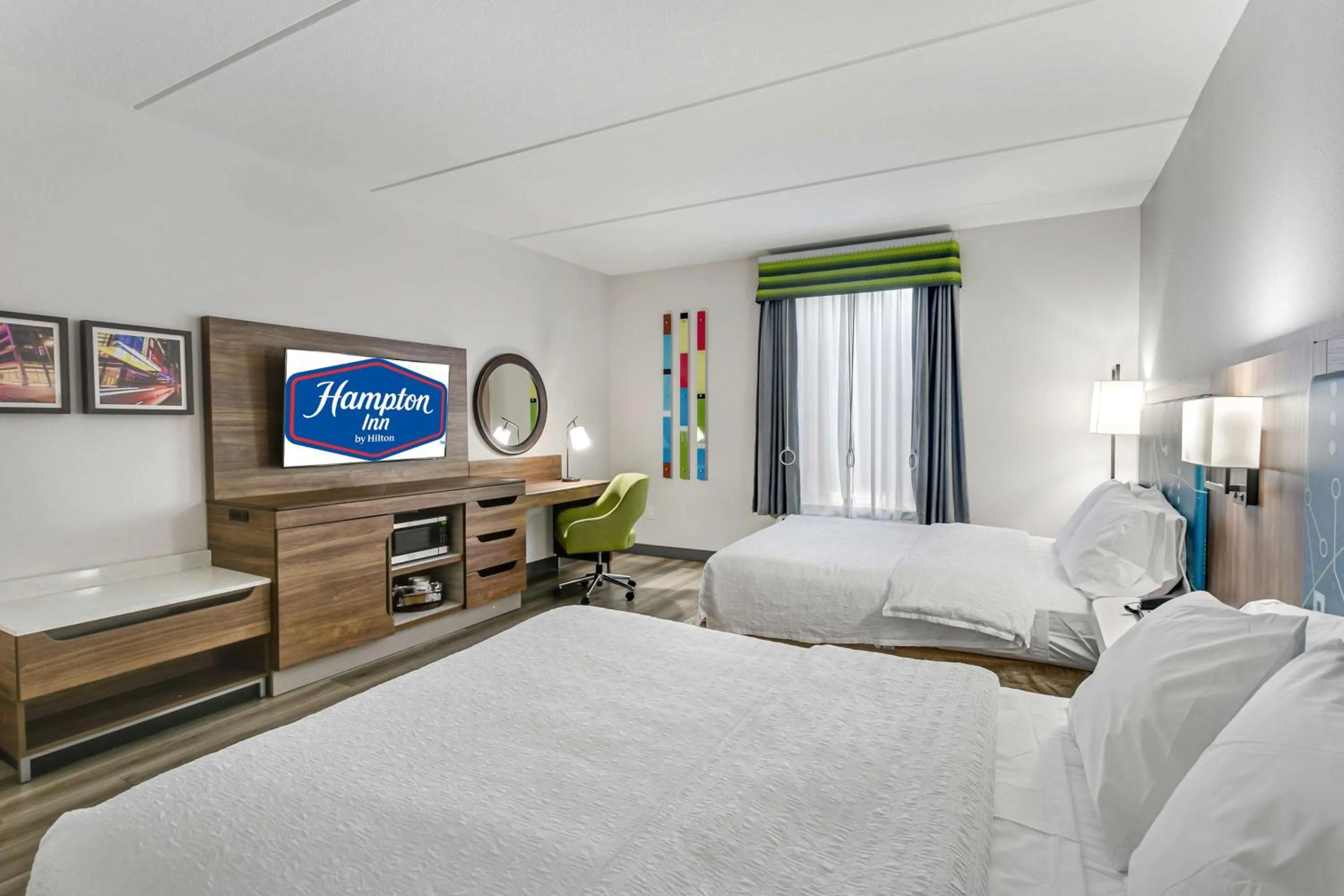 Queen Room with Two Queen Beds and Bath Tub in Hampton Inn Houston-Pearland, TX