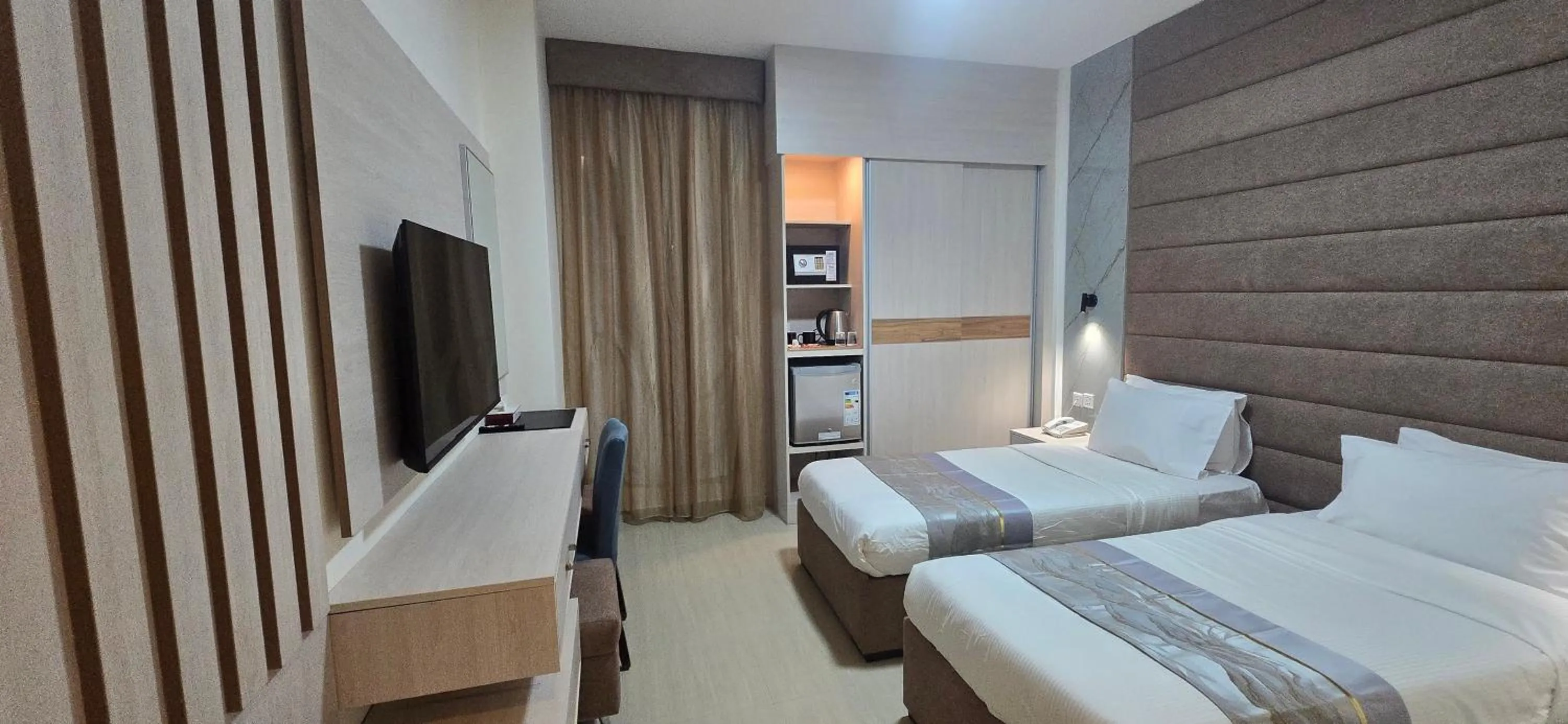 Twin Room in La Maison Hotel