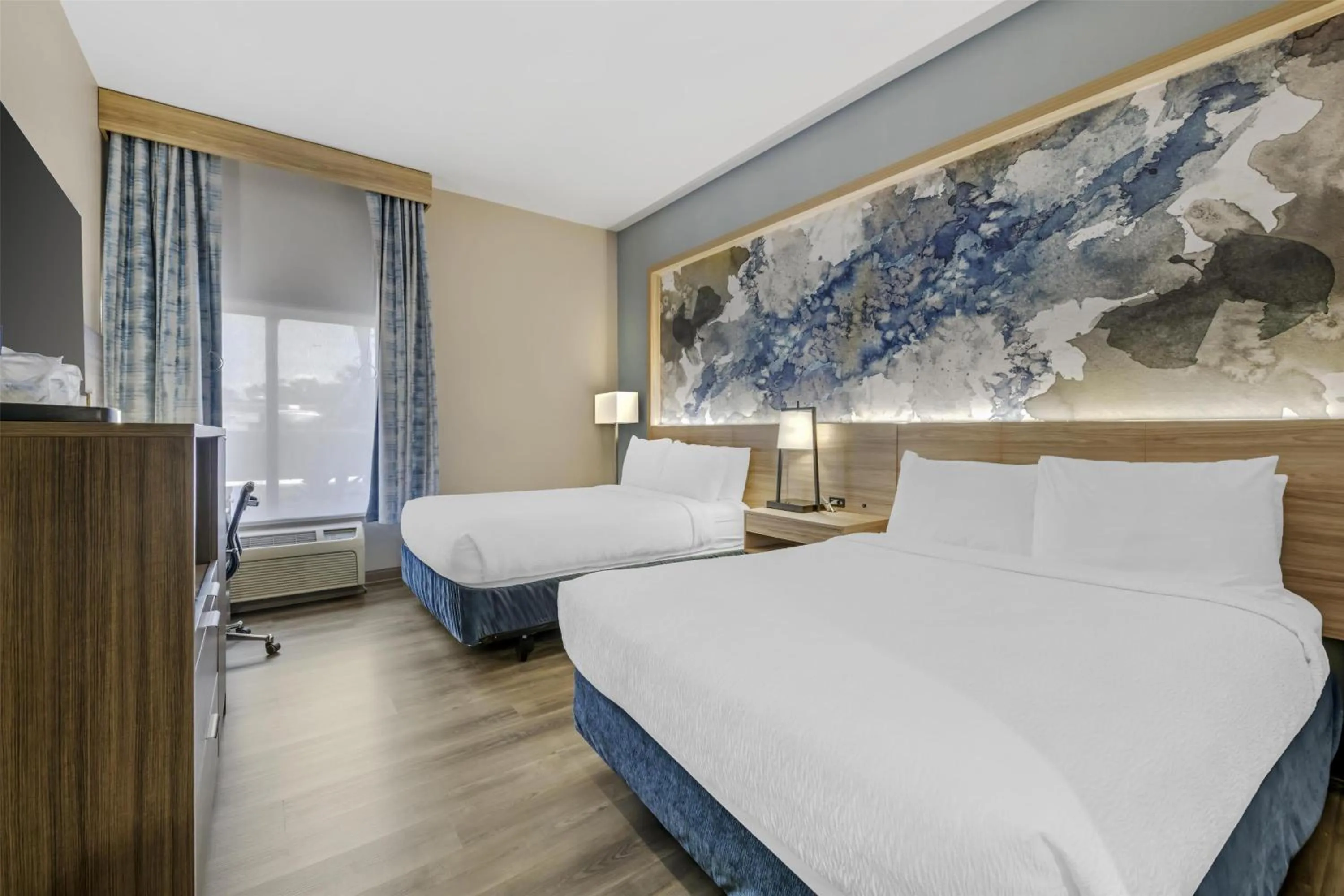 Queen Room with Two Queen Beds - Disability Access in Best Western Plus Sanford Airport/Lake Mary Hotel