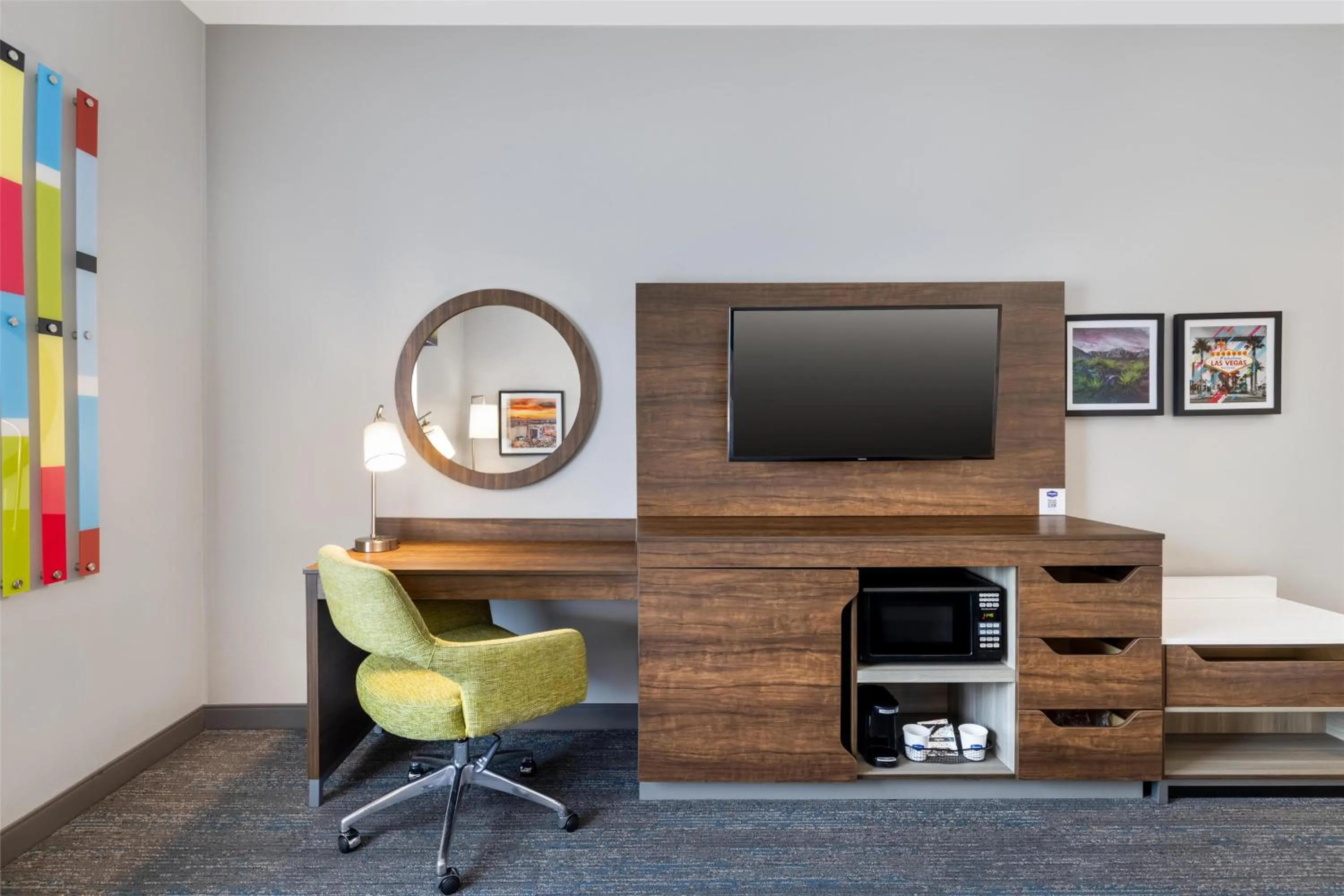 King Room with King Bed - Non-Smoking in Hampton Inn Las Vegas/North Speedway