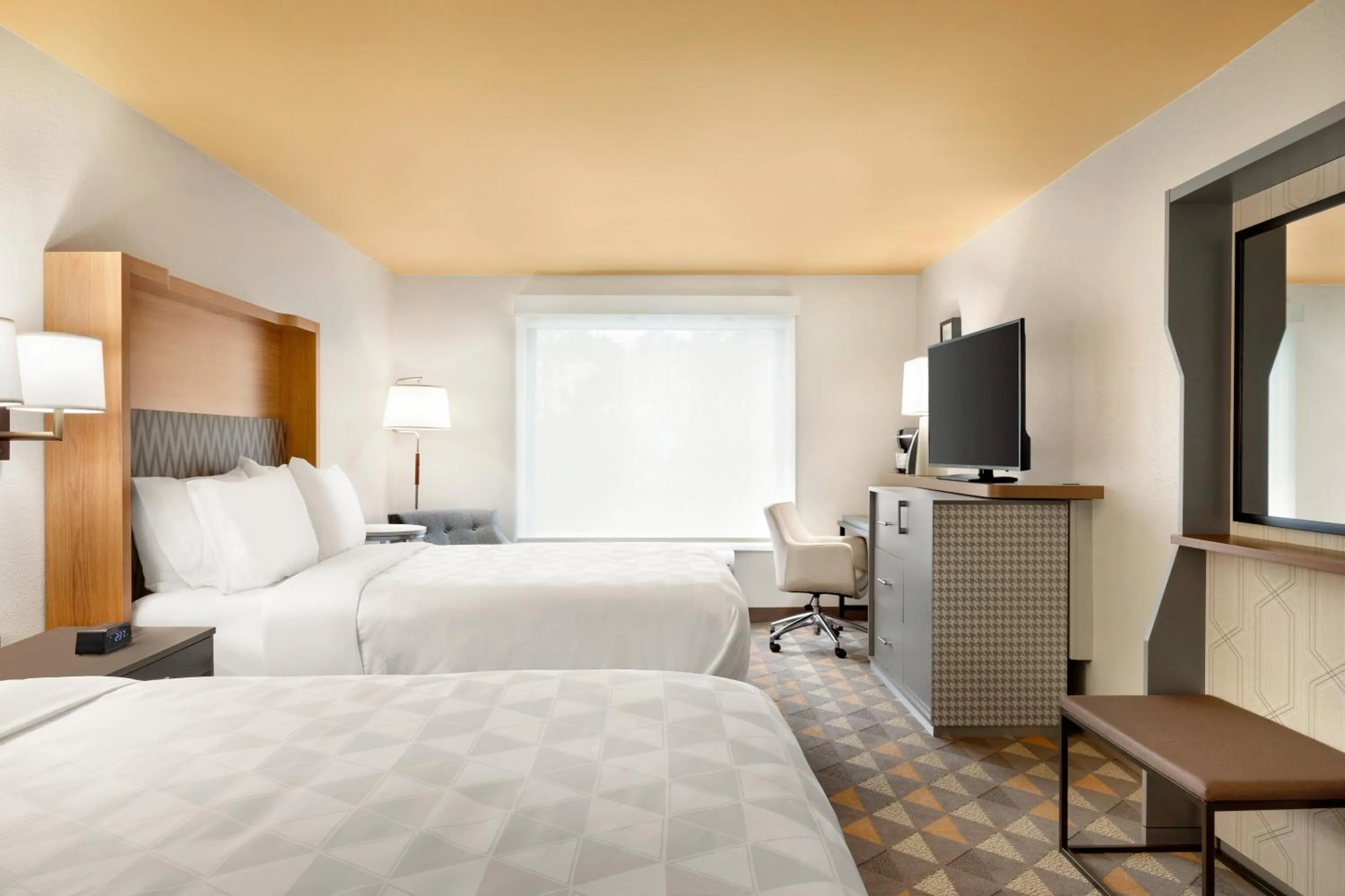 Standard Double Room with Two Double Beds in Holiday Inn Houston Intercontinental Airport by IHG
