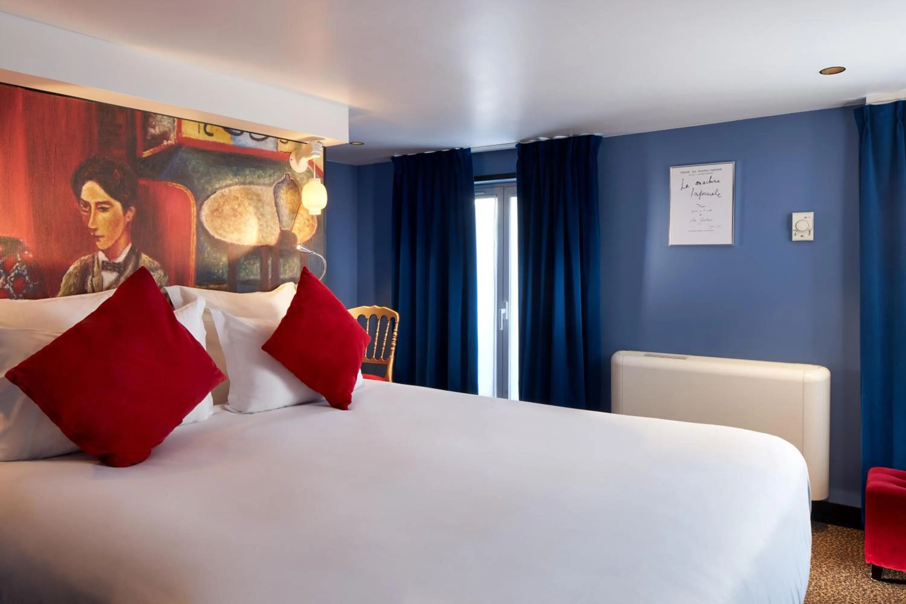 Classic Double Room with Balcony in Hotel Les Théâtres