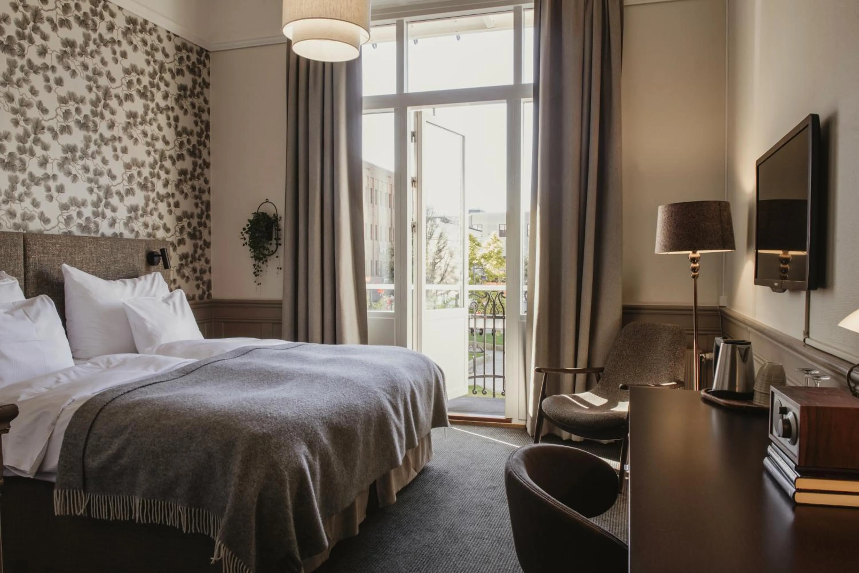 Superior Double in Home Hotel Post