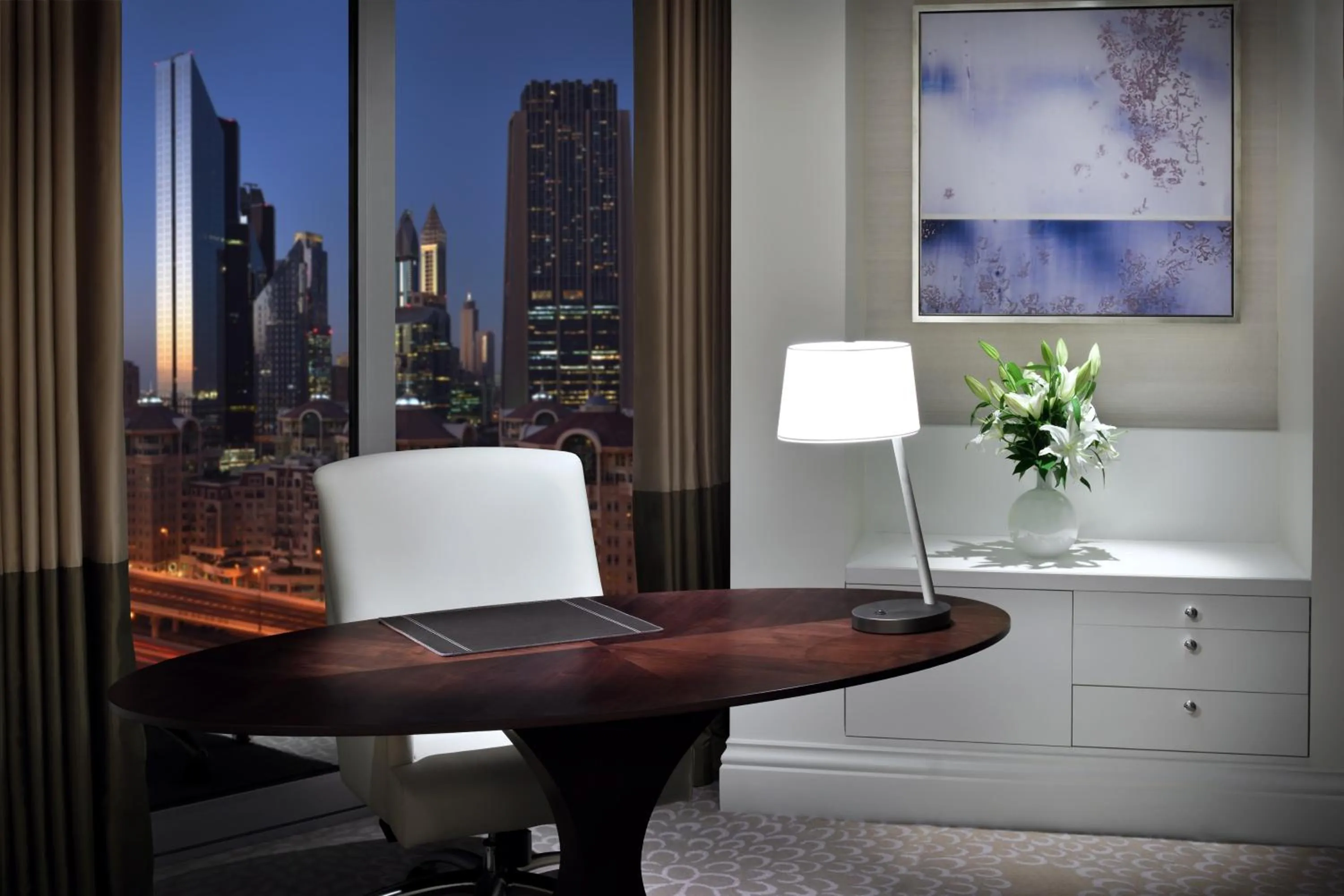 Executive Downtown Club Suite in Kempinski The Boulevard Dubai