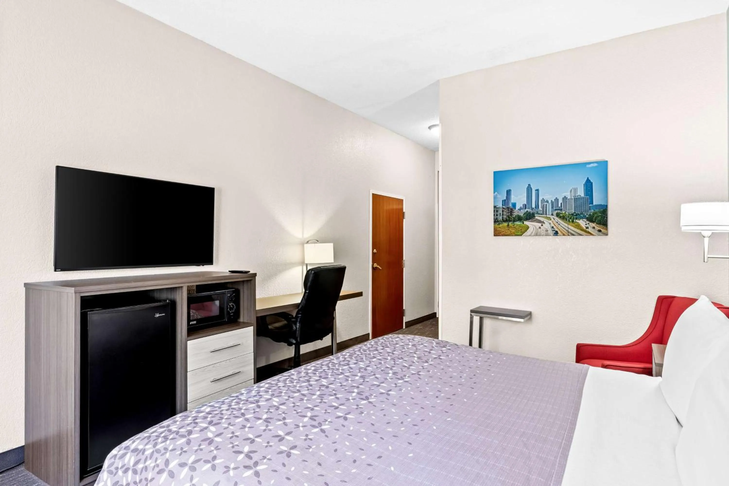 King Room - Non-Smoking in Best Western Gwinnett Center