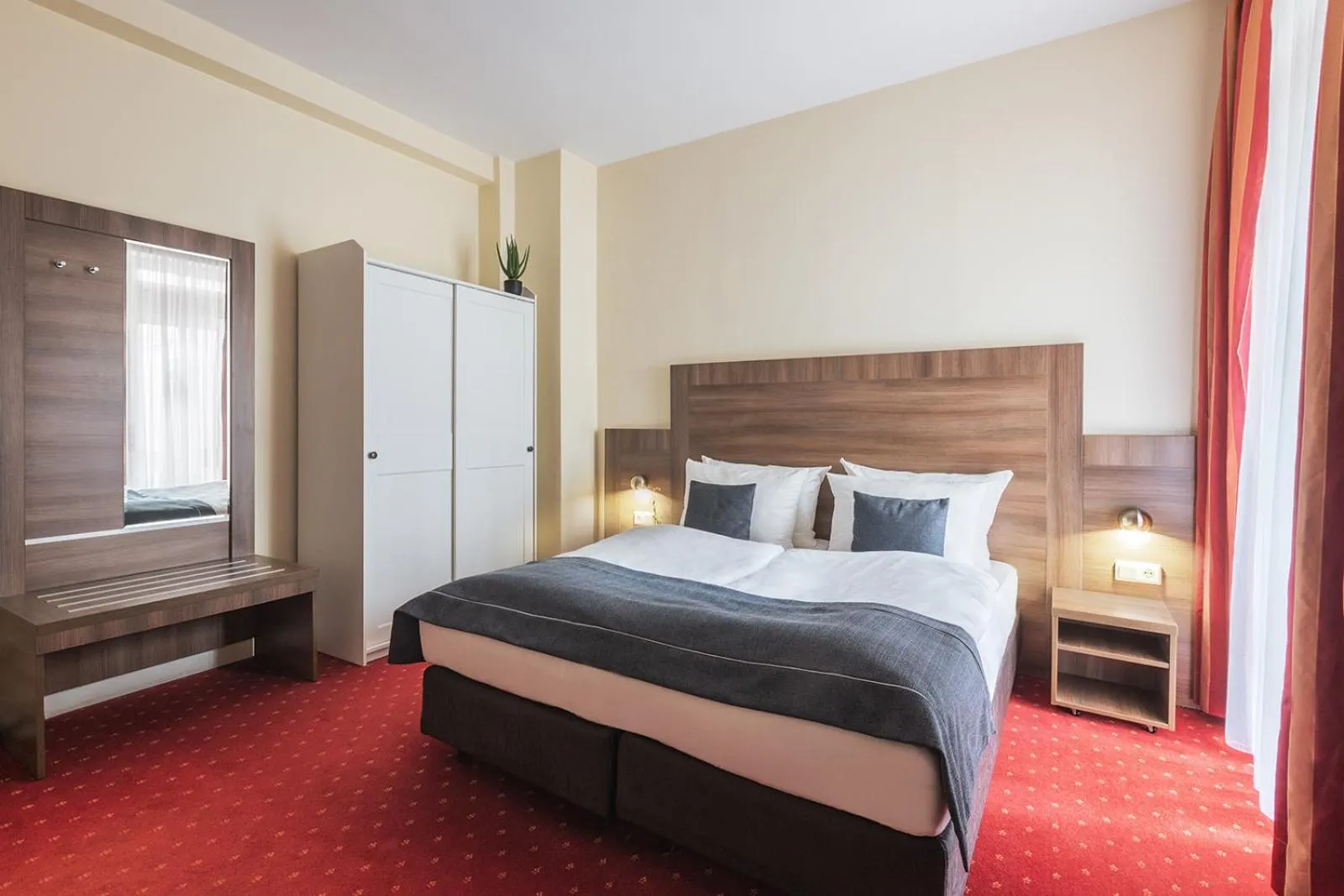 Double Room (1 Adult) in acora City Apart Living the City