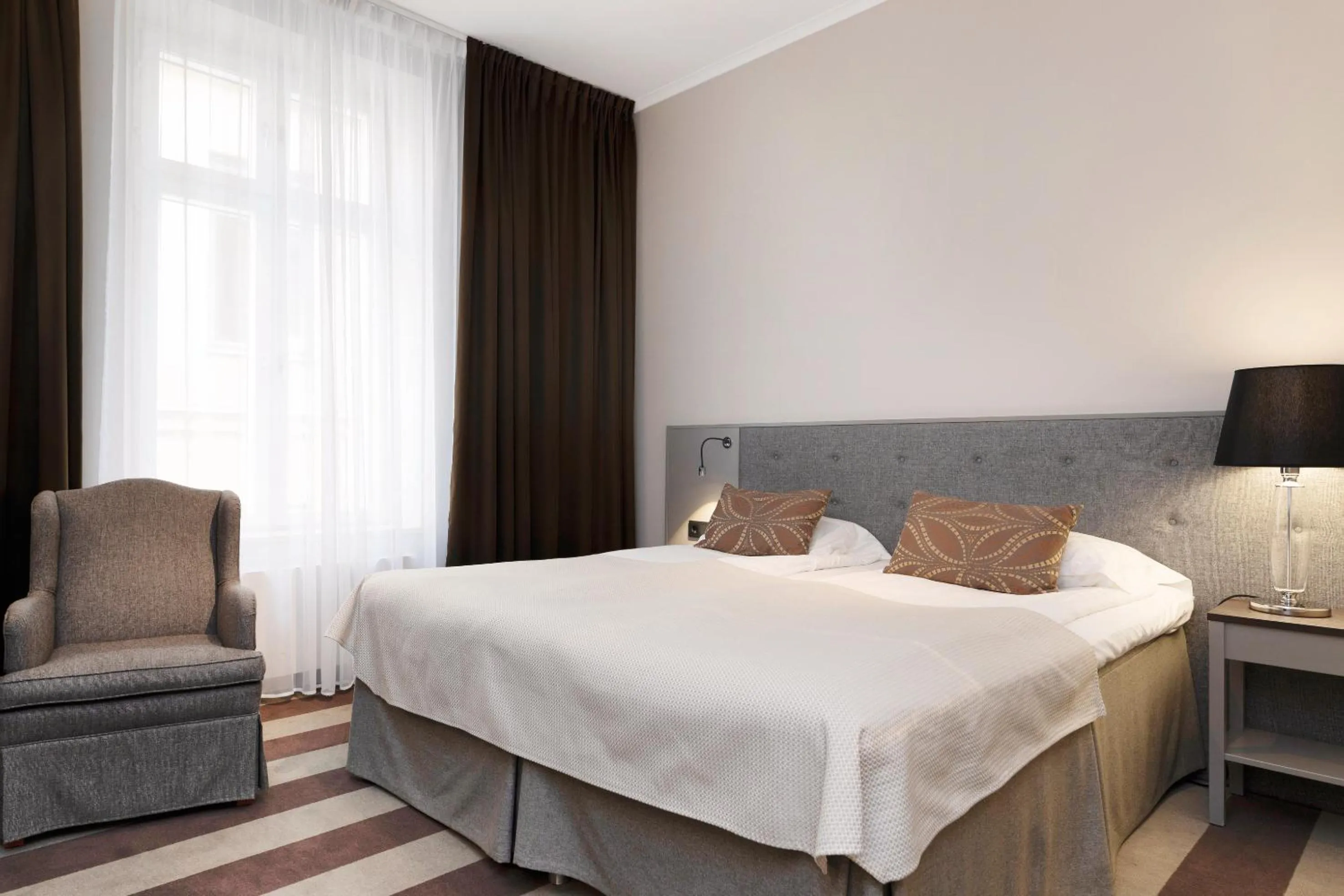 Standard Double Room (In close by building - Lilla Hotellet) in Elite Hotel Savoy