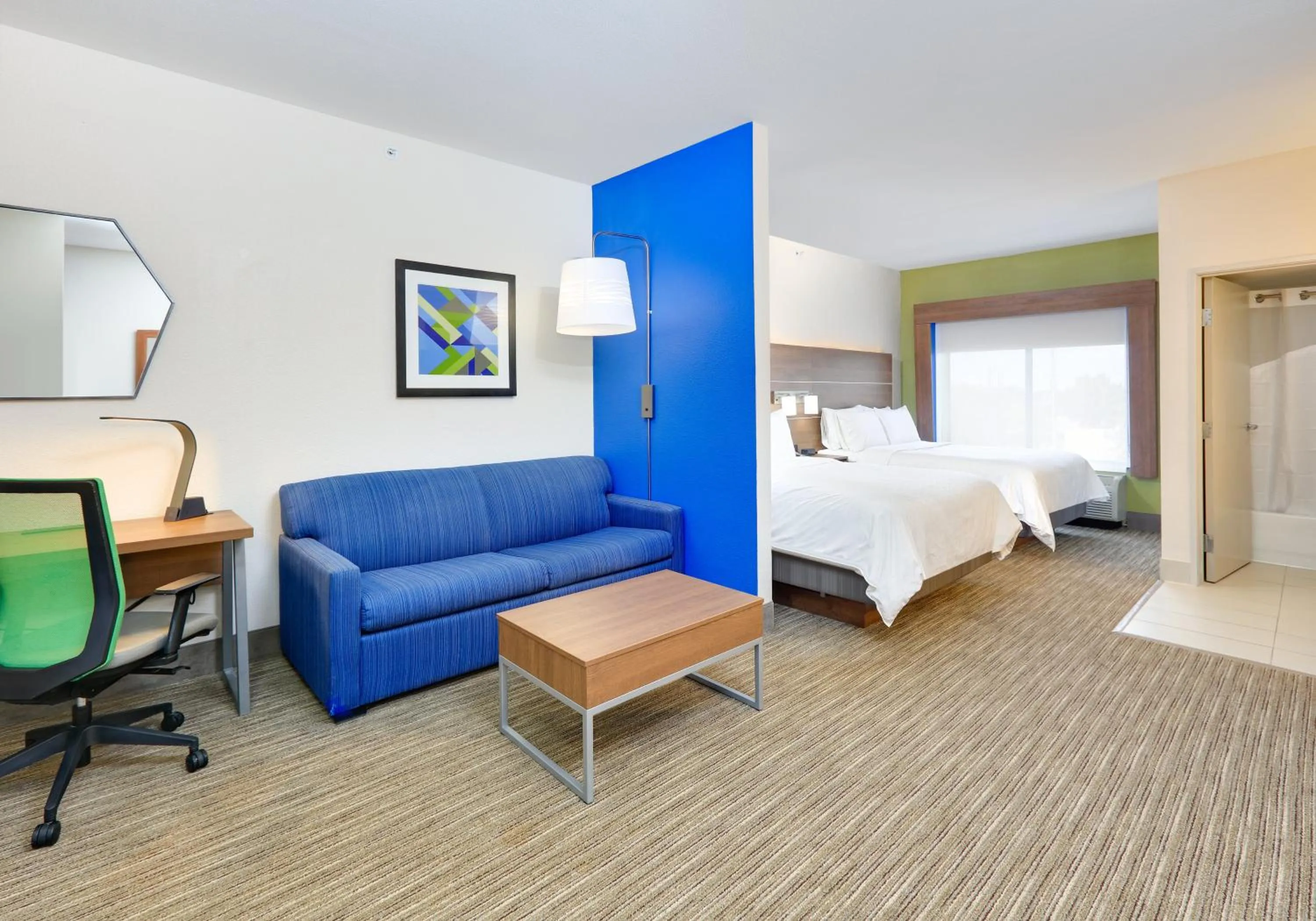 Queen Suite with Two Queen Beds in Holiday Inn Express & Suites - Austin - Round Rock by IHG