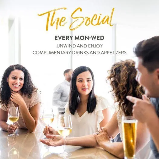 One-Bedroom Queen Suite -Non-Smoking in Staybridge Suites Glenview by IHG