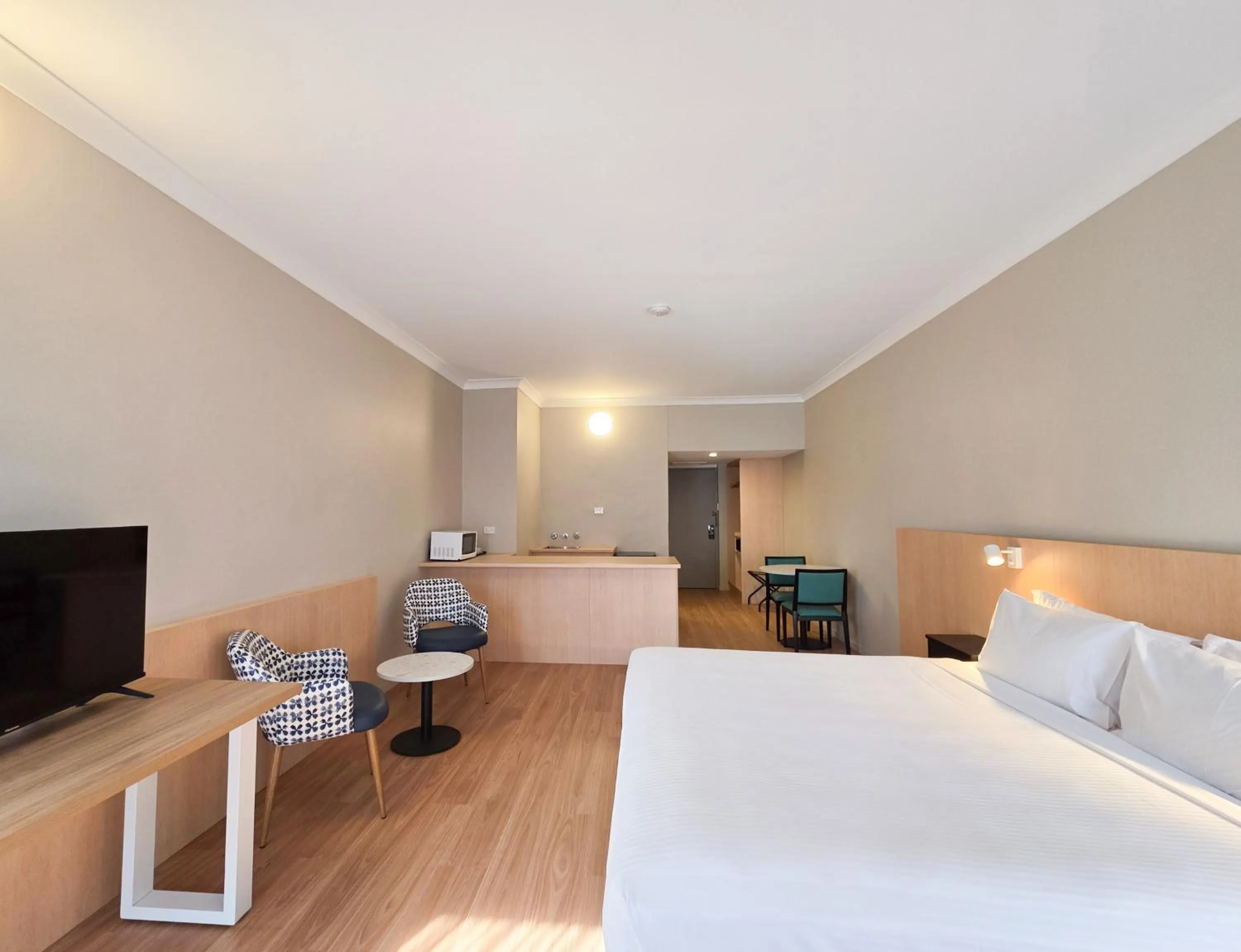  Gran Toro Suite (Two Bedroom, Kitchenette) in El Toro Motel