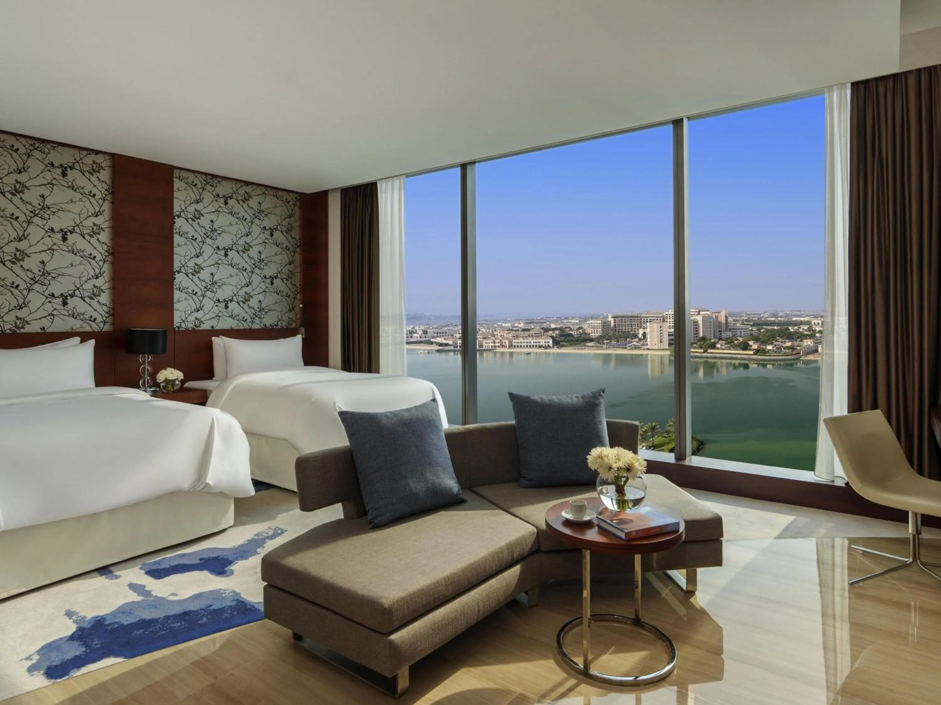 Queen Room with Two Queen Beds and View - Non-Smoking in Fairmont Bab Al Bahr