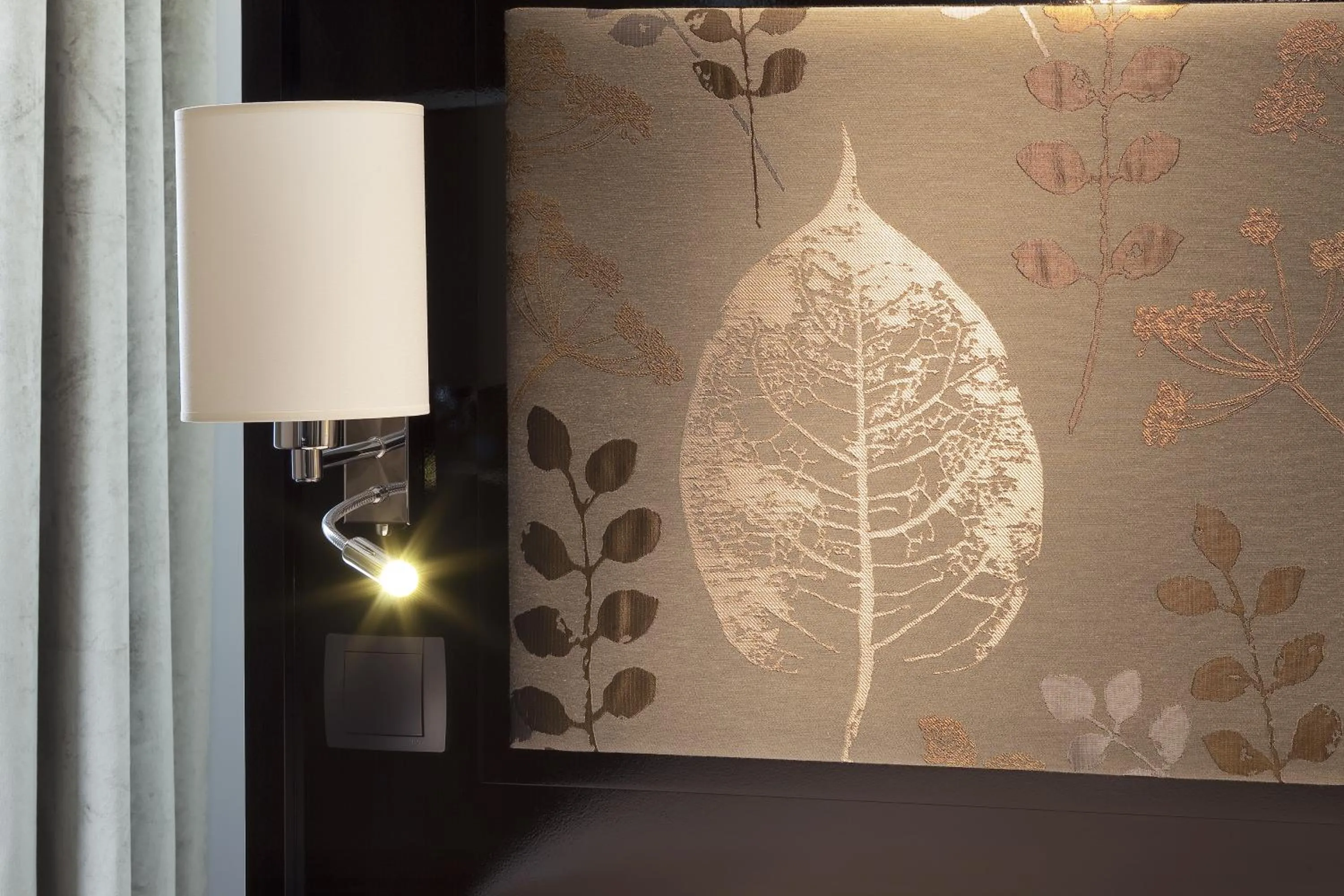 Twin Room with Shower - ground floor in Hôtel Caron le Marais