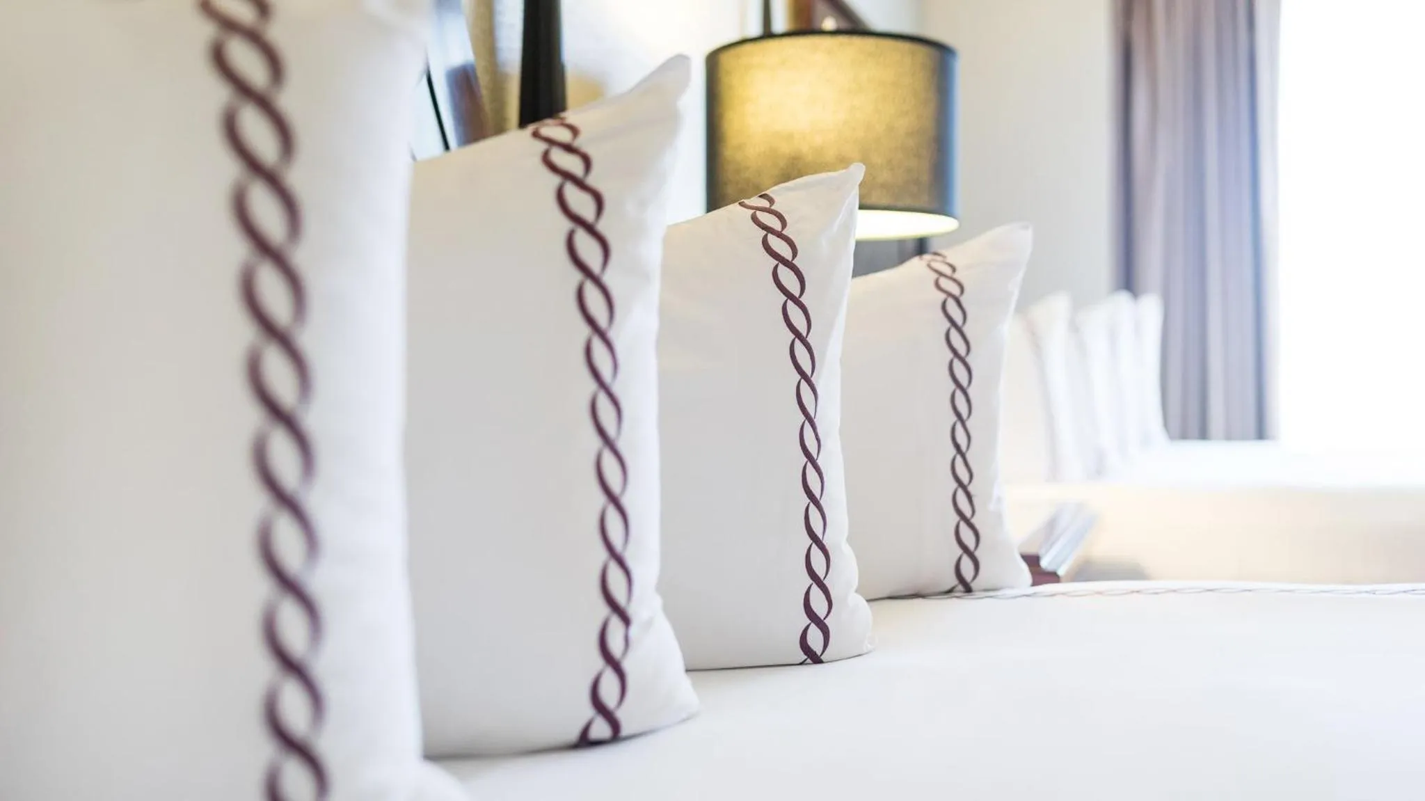 Premium King Room in InterContinental New Orleans by IHG