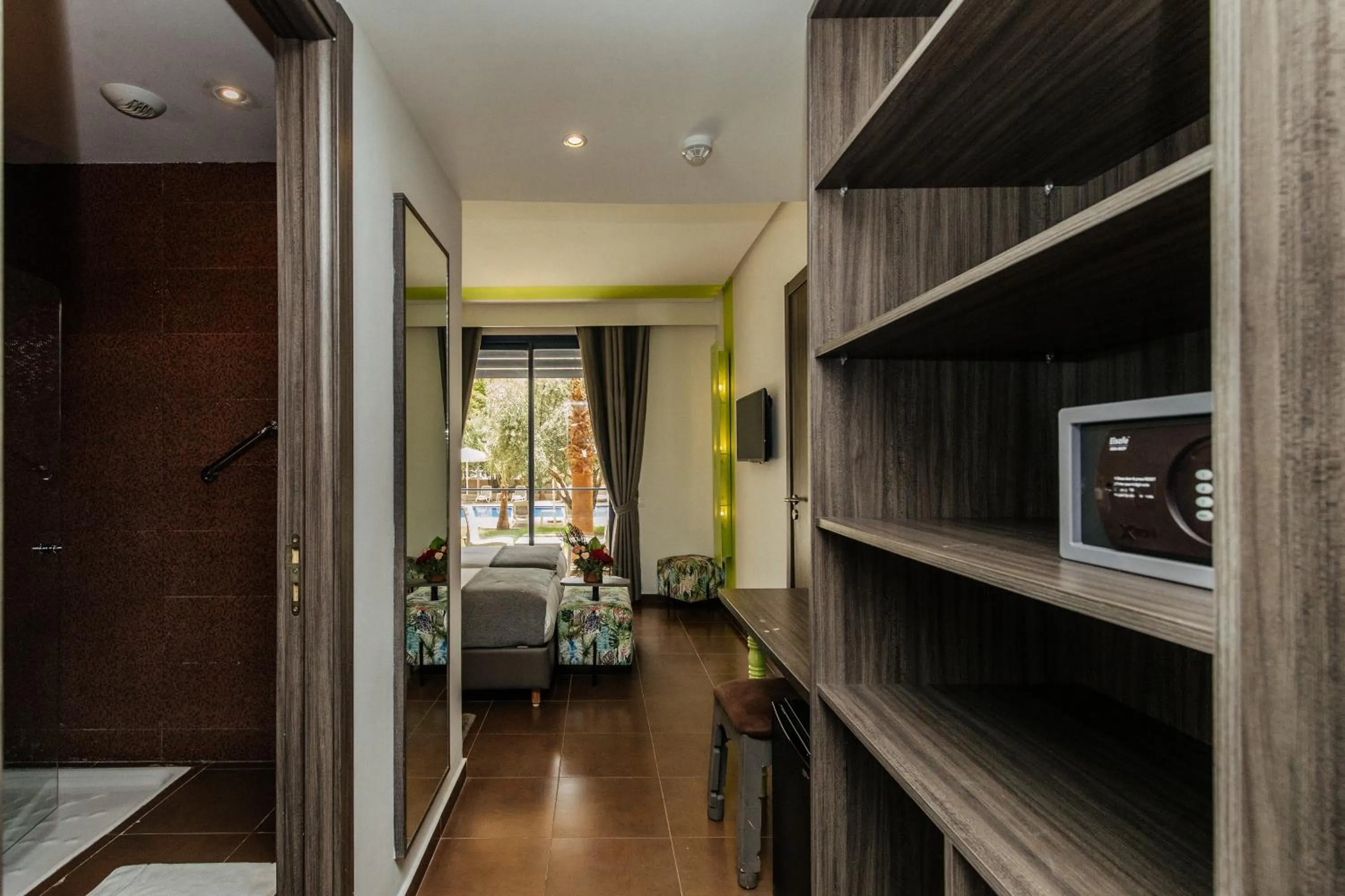 Superior Twin Room in Wazo Hotel