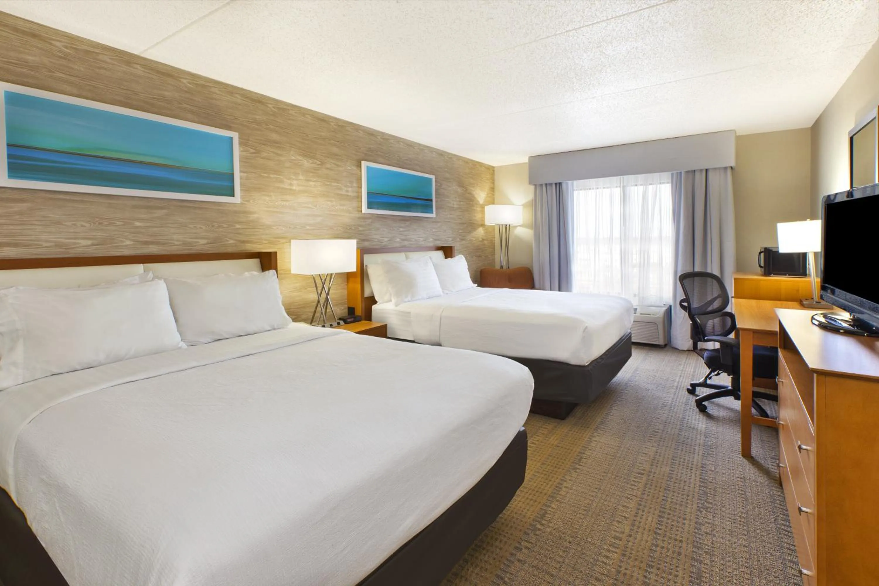 Standard Room with Two Queen Beds in Holiday Inn & Suites Bolingbrook by IHG