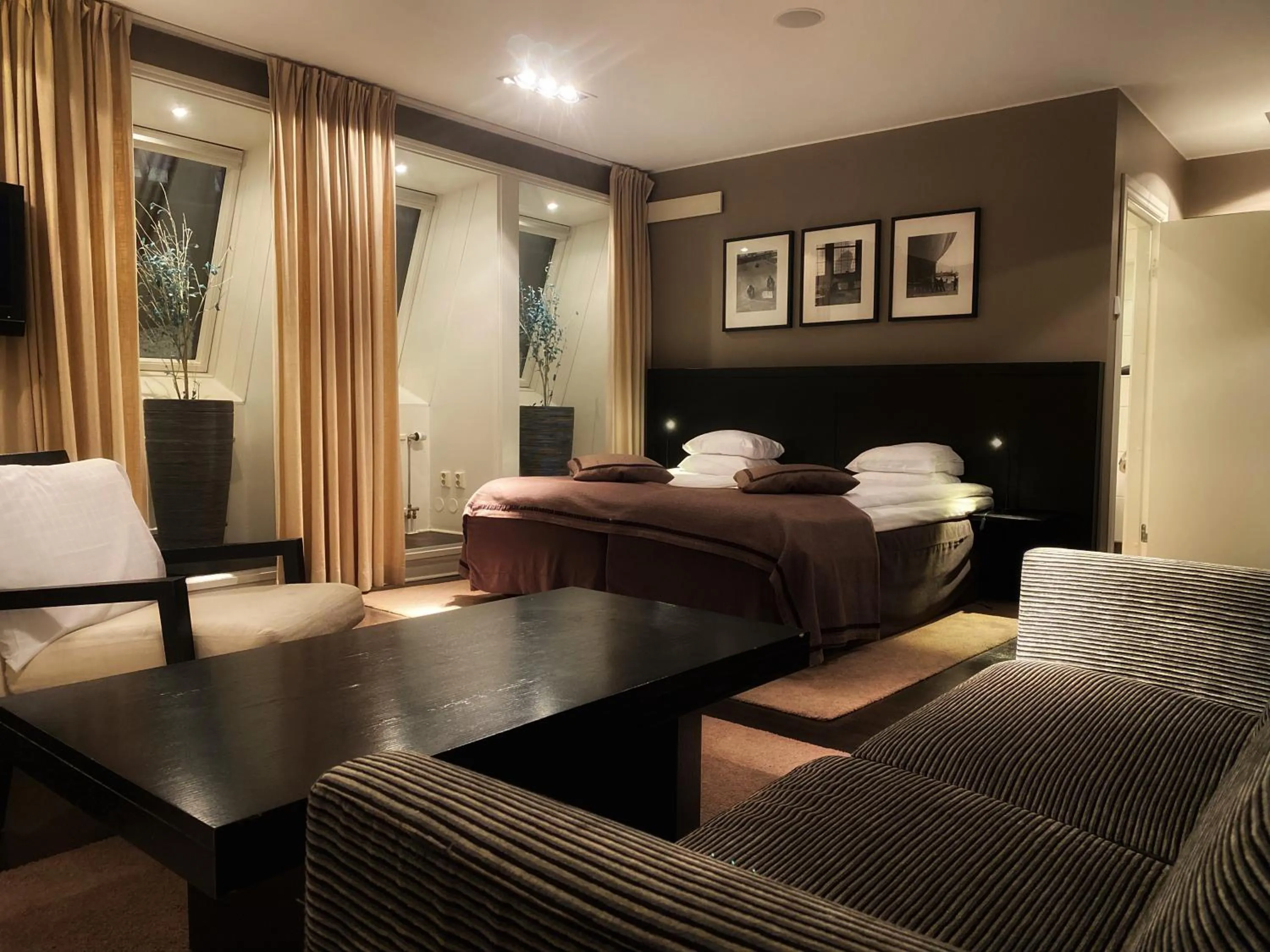 Junior Twin Suite in Hotel Villan