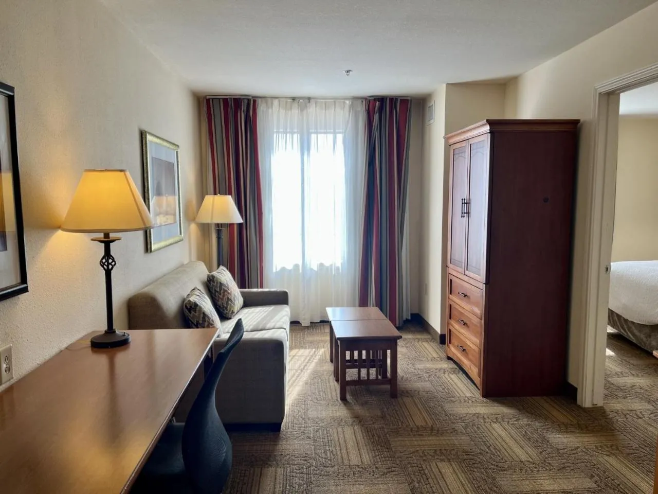 Queen Room with Mobility Accessible Tub - Non-Smoking in Staybridge Suites Houston - Willowbrook by IHG