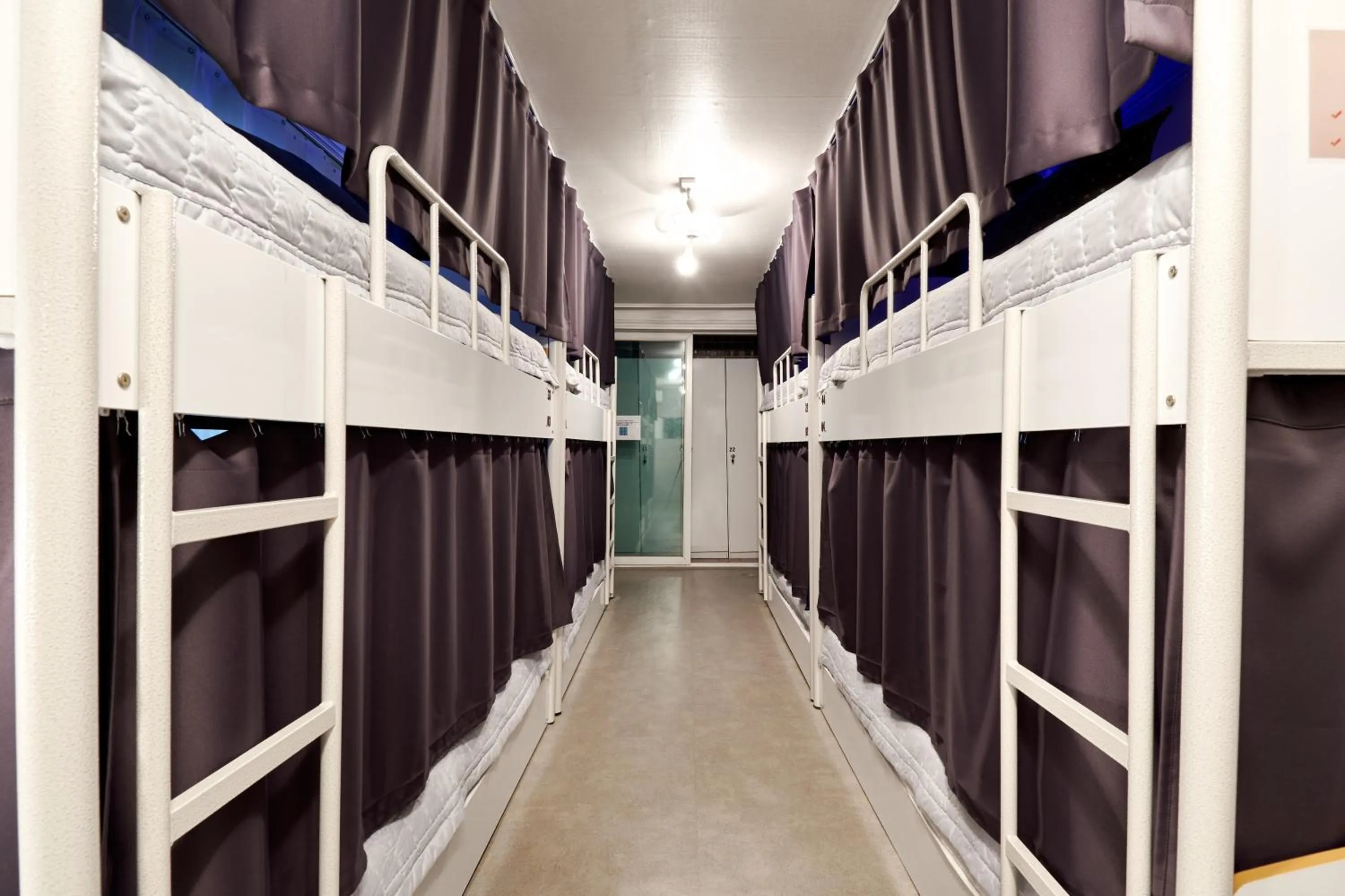 Family Room with Private Bathroom in Jun Guesthouse