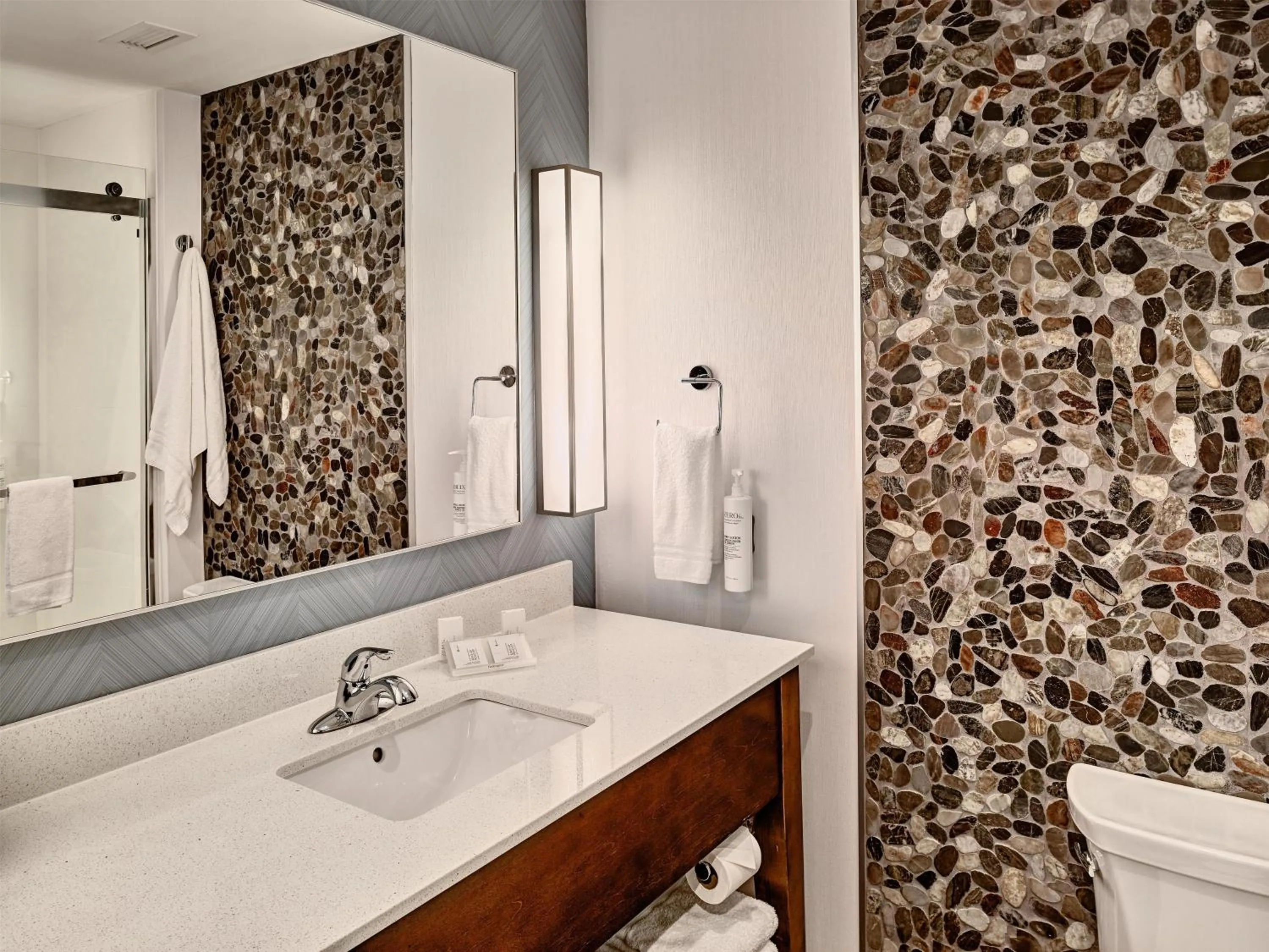 King Room - Hearing Access in Hilton Garden Inn Pigeon Forge