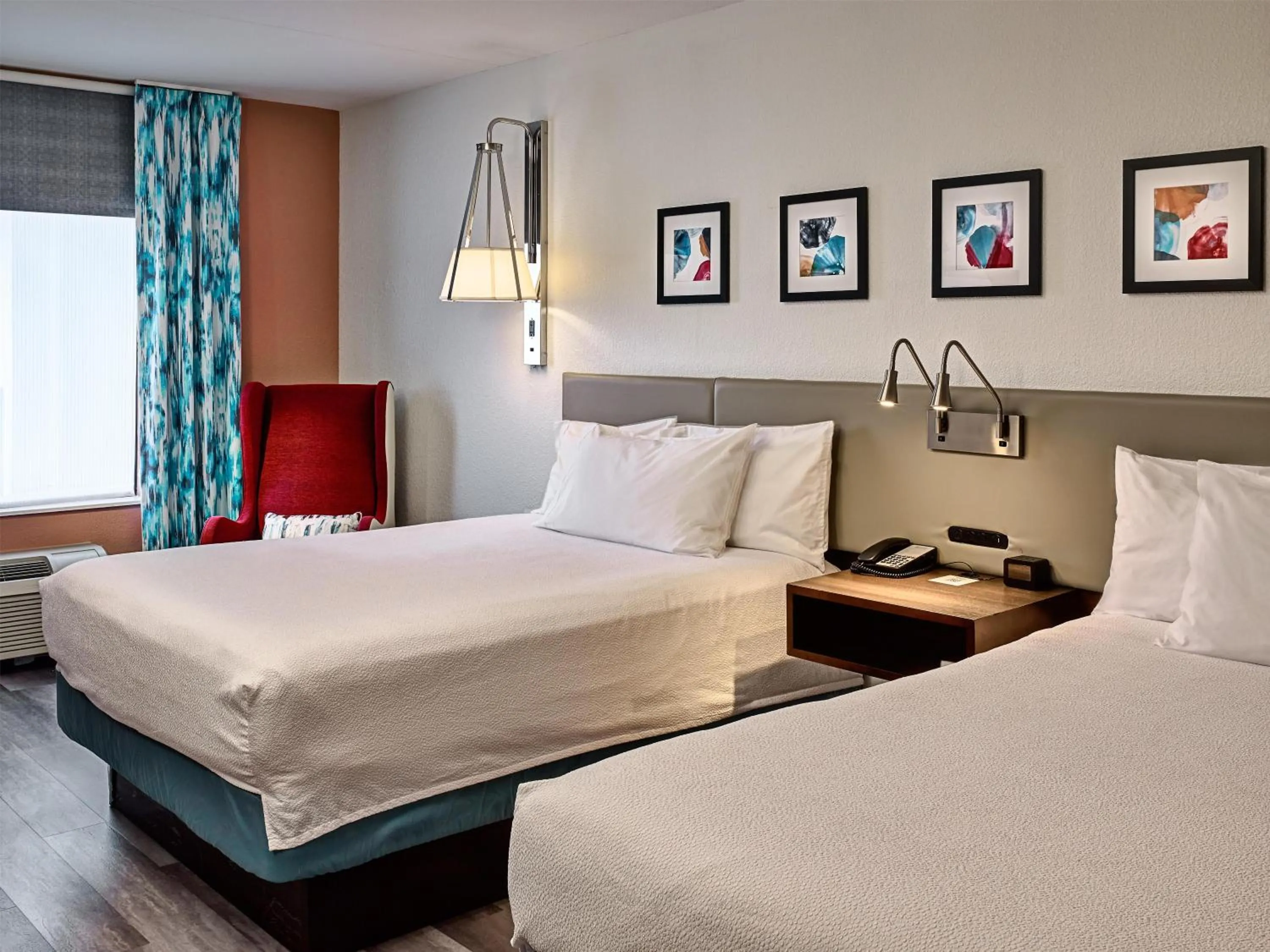 Junior Suite with Two Queen Beds in Hilton Garden Inn Pigeon Forge